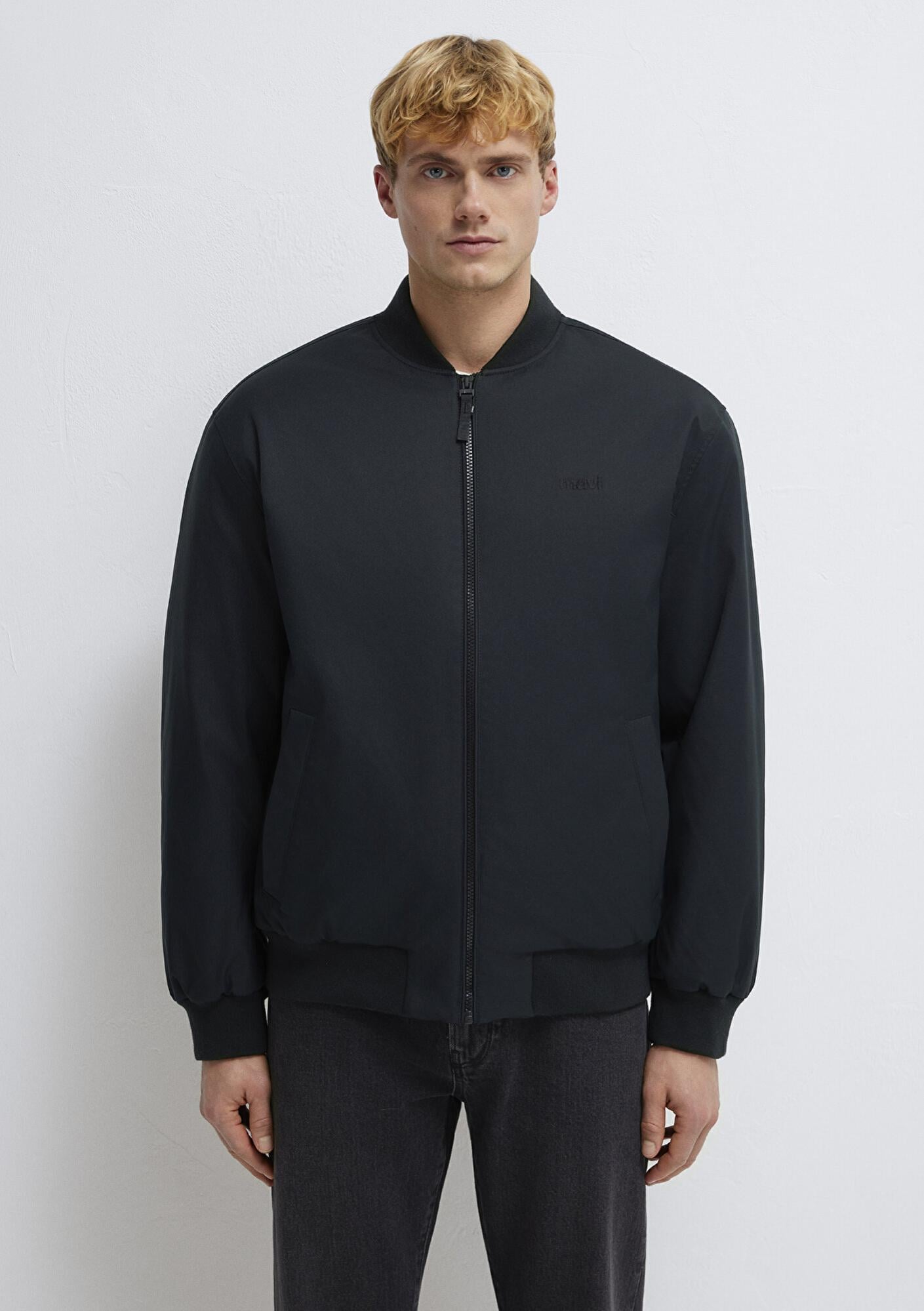 Mavi Mavi Logo Nakışlı Siyah Ceket 0110774-71379