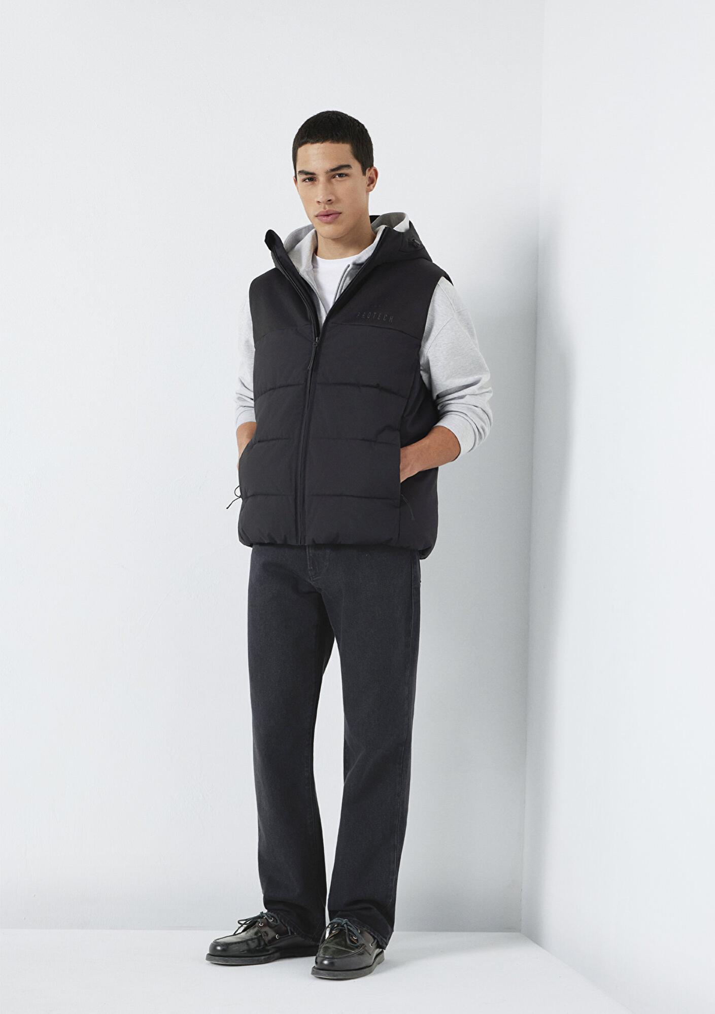 Mavi Kapüşonlu Siyah Şişme Yelek Loose Fit / Bol Rahat Kesim 0110786-71379