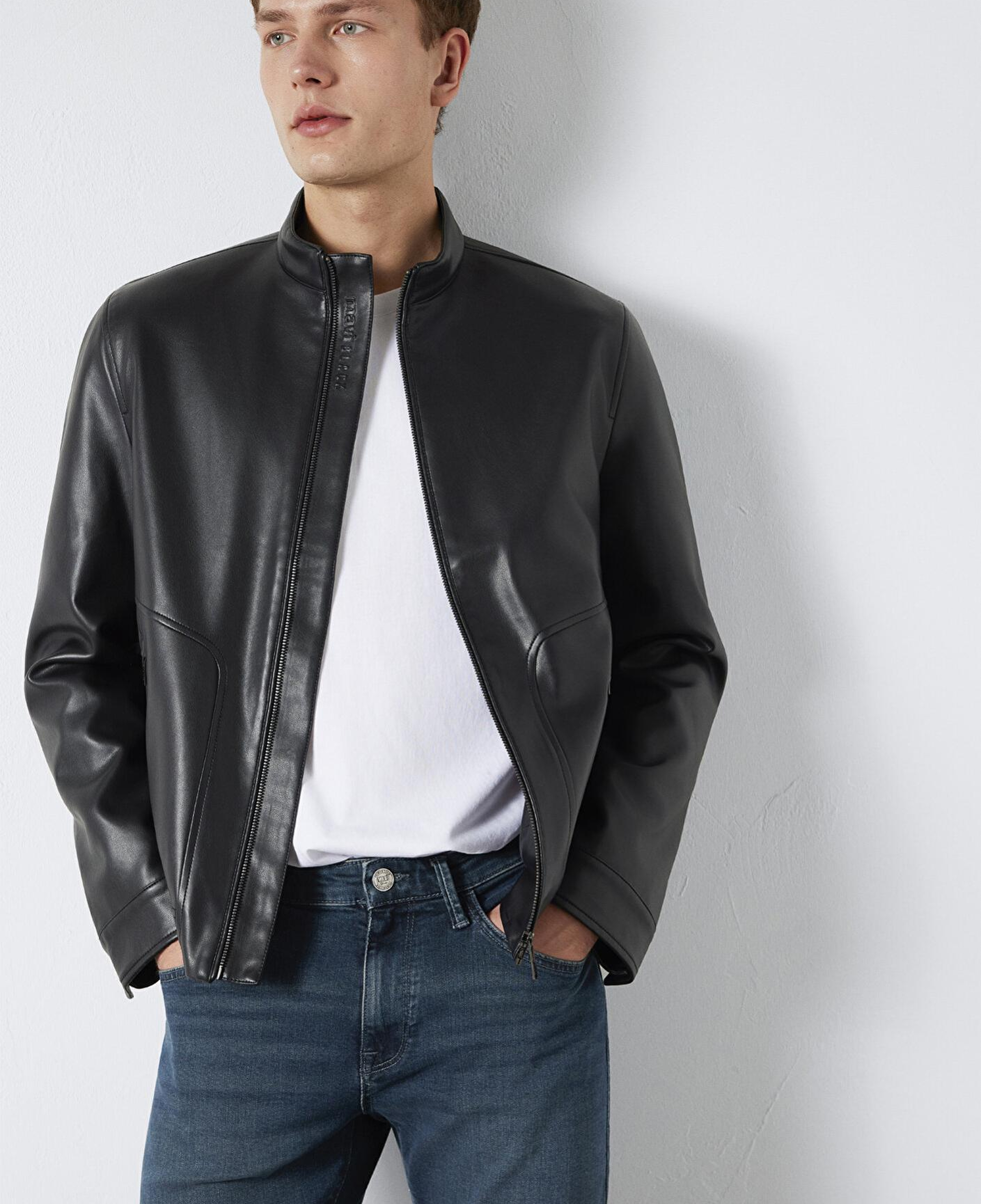 Mavi Siyah Suni Deri Ceket Slim Fit / Dar Kesim 0110789-71379