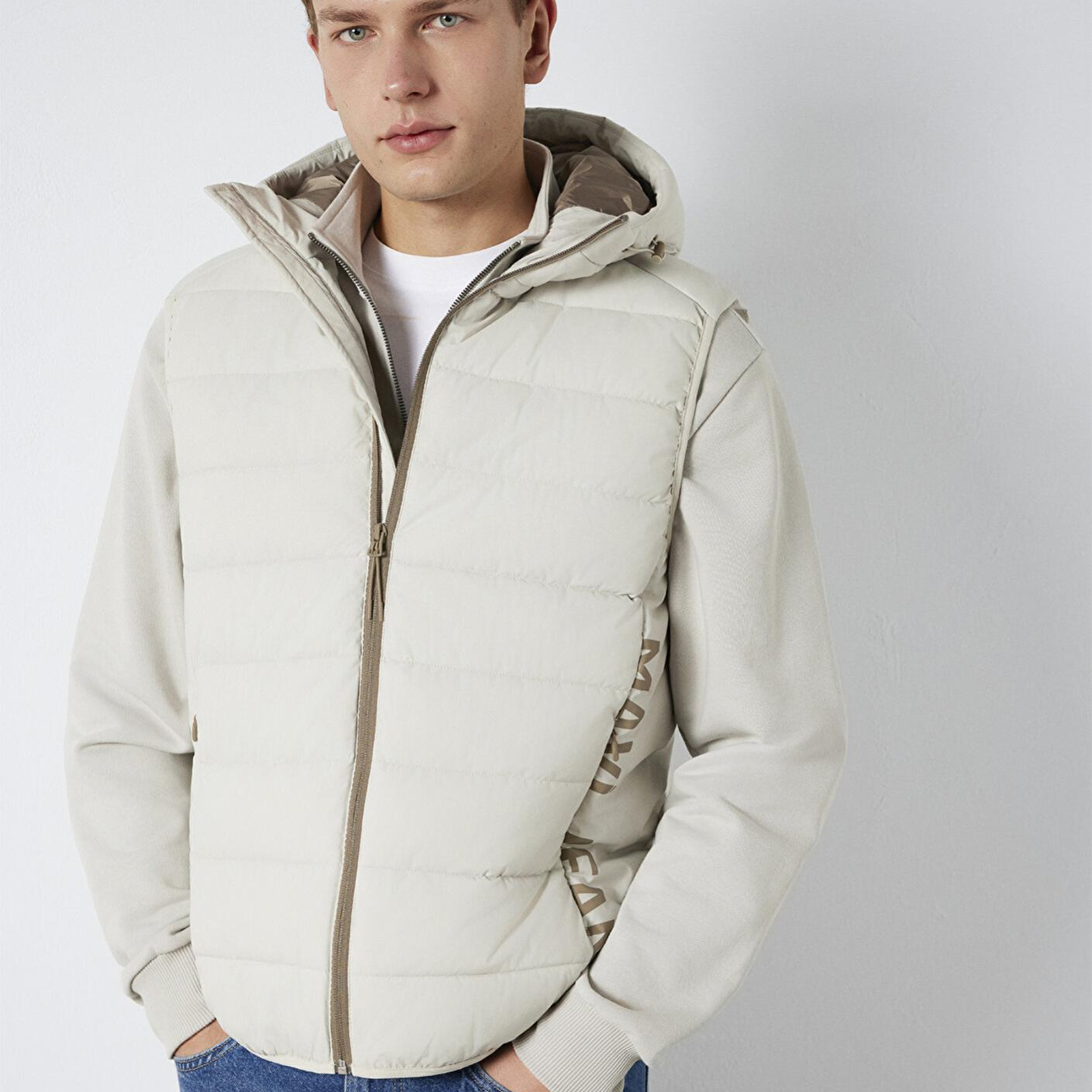 Mavi Mavi Jeans Detaylı Kapüşonlu Ekru Şişme Yelek Regular Fit / Normal Kesim 0110554-70144