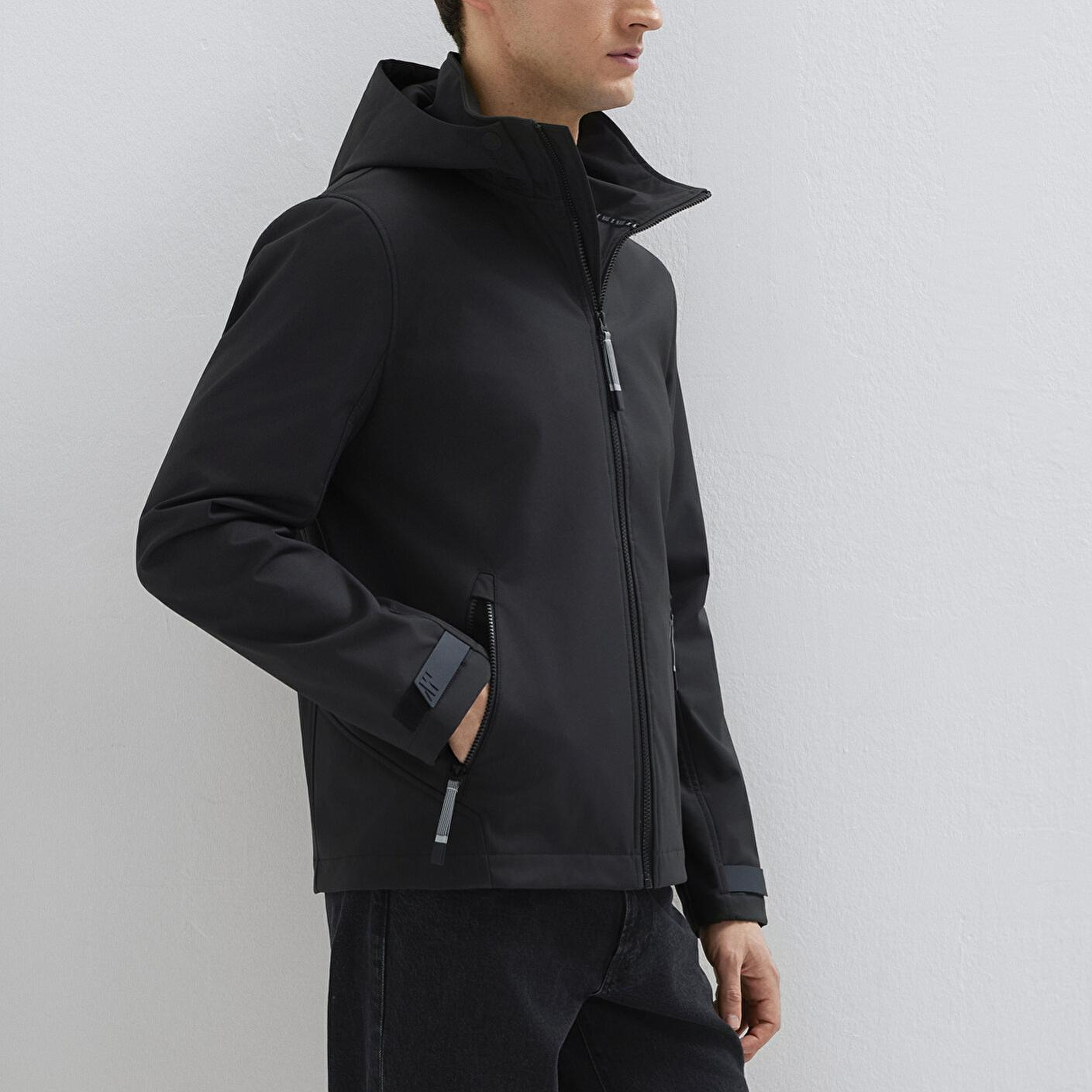 Mavi Kapüşonlu Siyah Ceket Regular Fit / Normal Kesim 0110763-71379