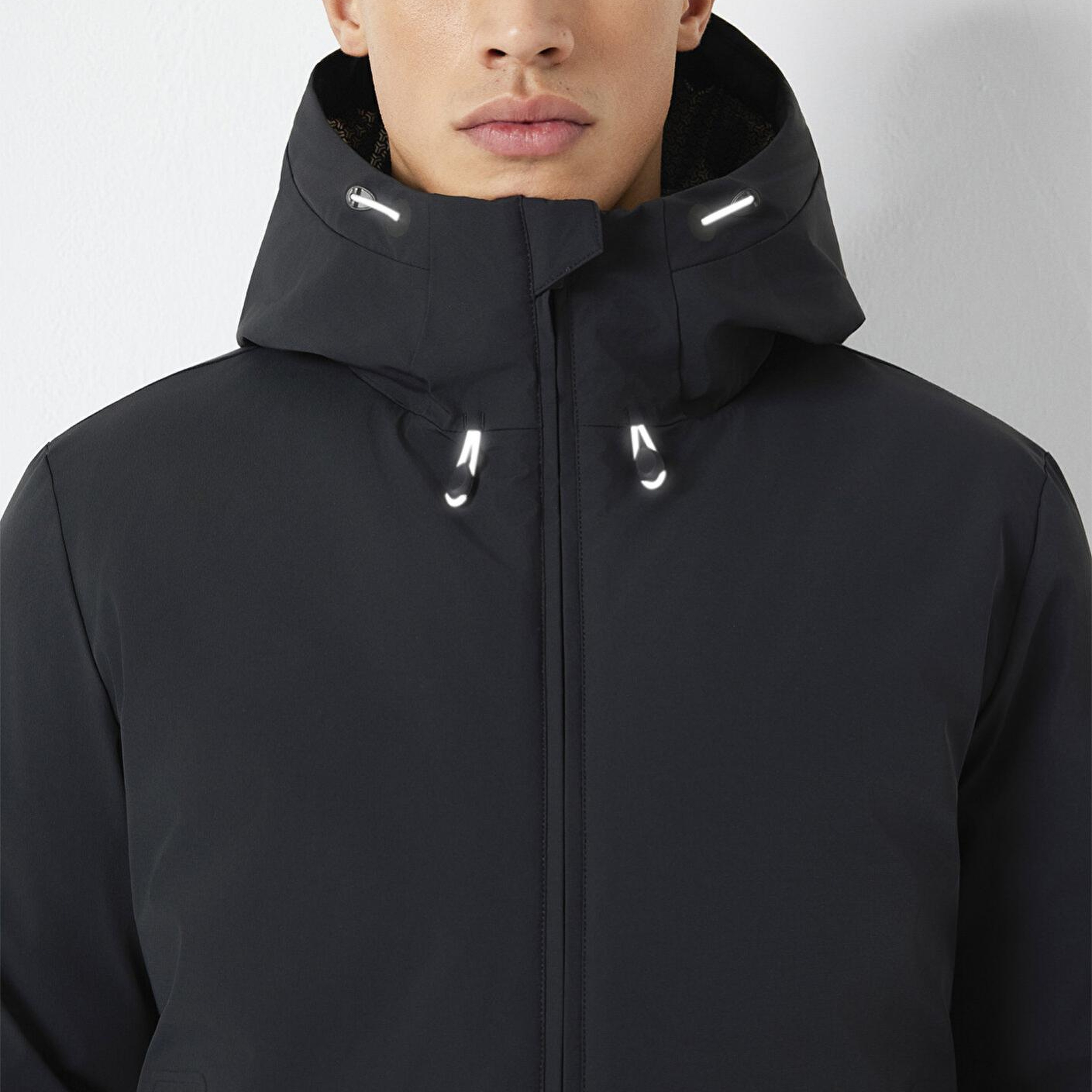 Mavi Su İtici Kapüşonlu Siyah Ceket Loose Fit / Bol Rahat Kesim 0110793-71379