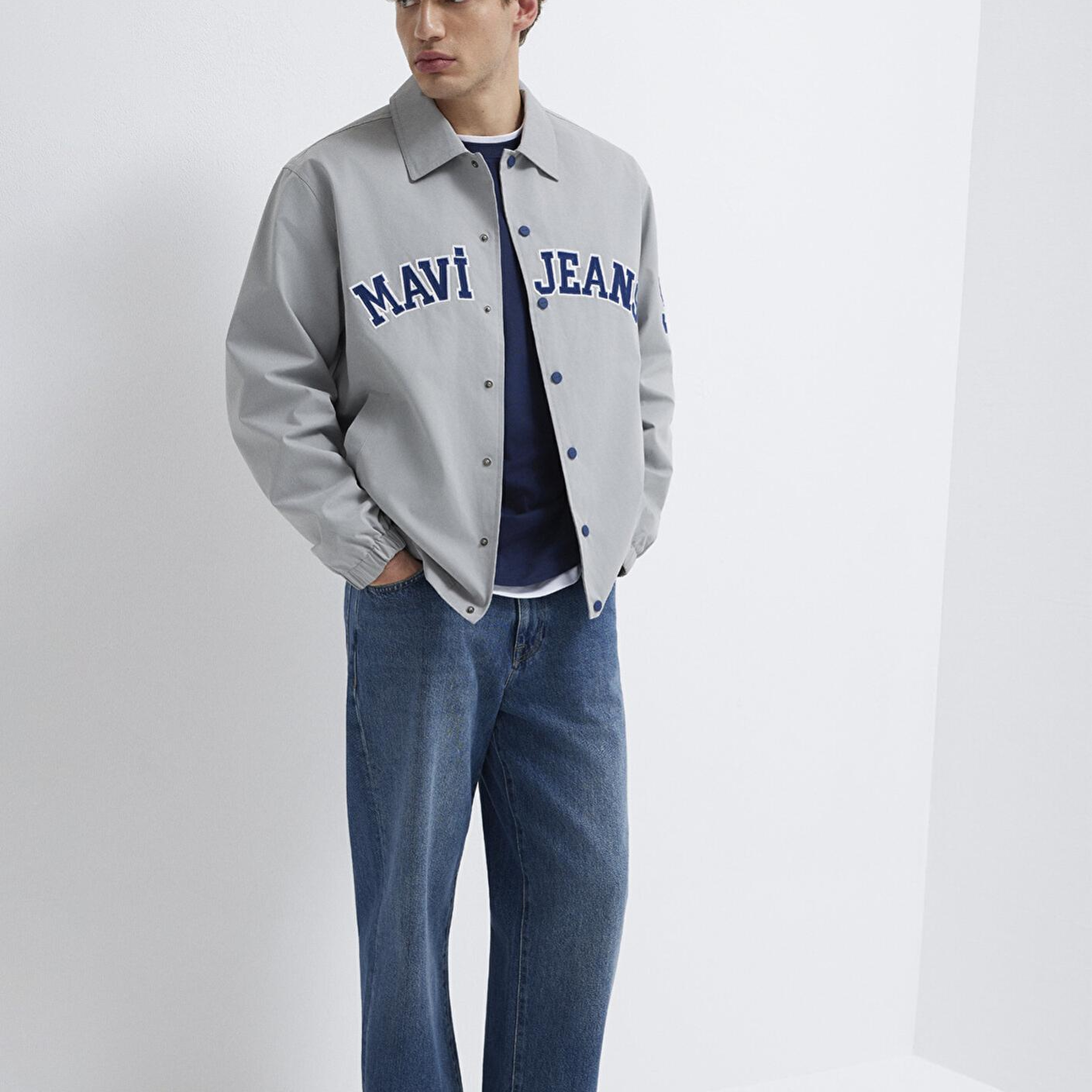 Mavi Nakış Detaylı Gri Ceket Loose Fit / Bol Rahat Kesim 0110769-82824