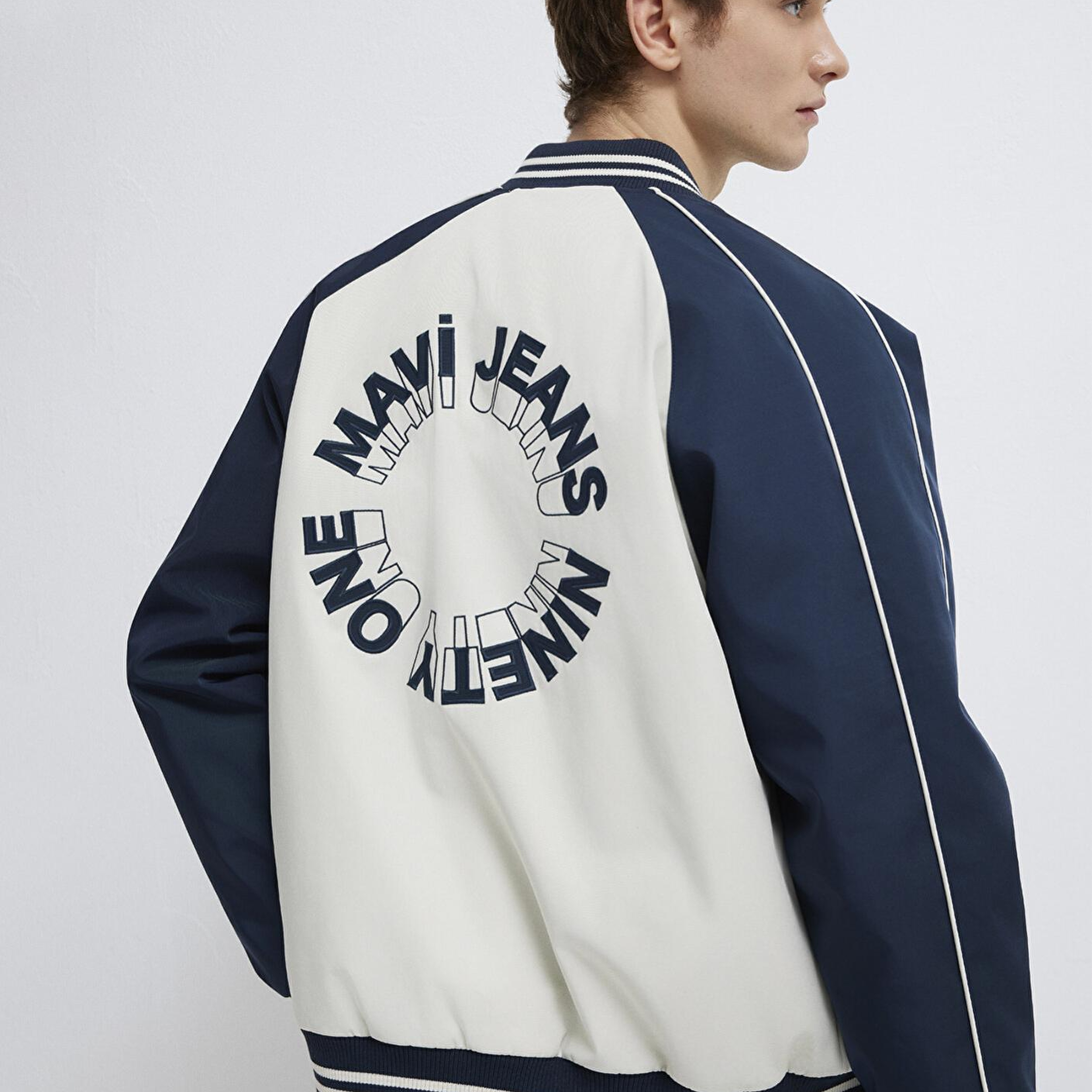 Mavi M Nakış Detaylı Ekru Ceket Loose Fit / Bol Rahat Kesim 0110768-86412