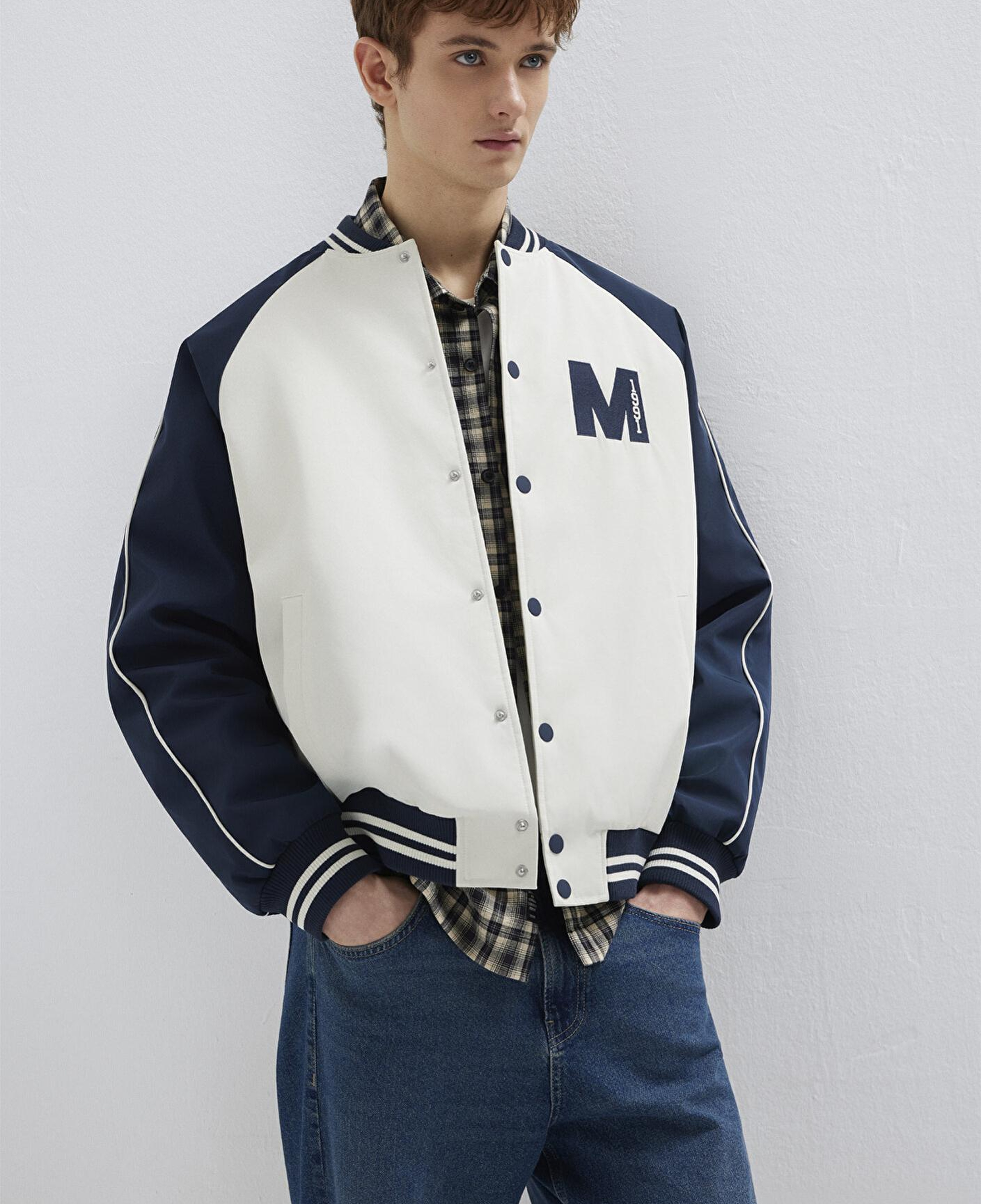 Mavi M Nakış Detaylı Ekru Ceket Loose Fit / Bol Rahat Kesim 0110768-86412