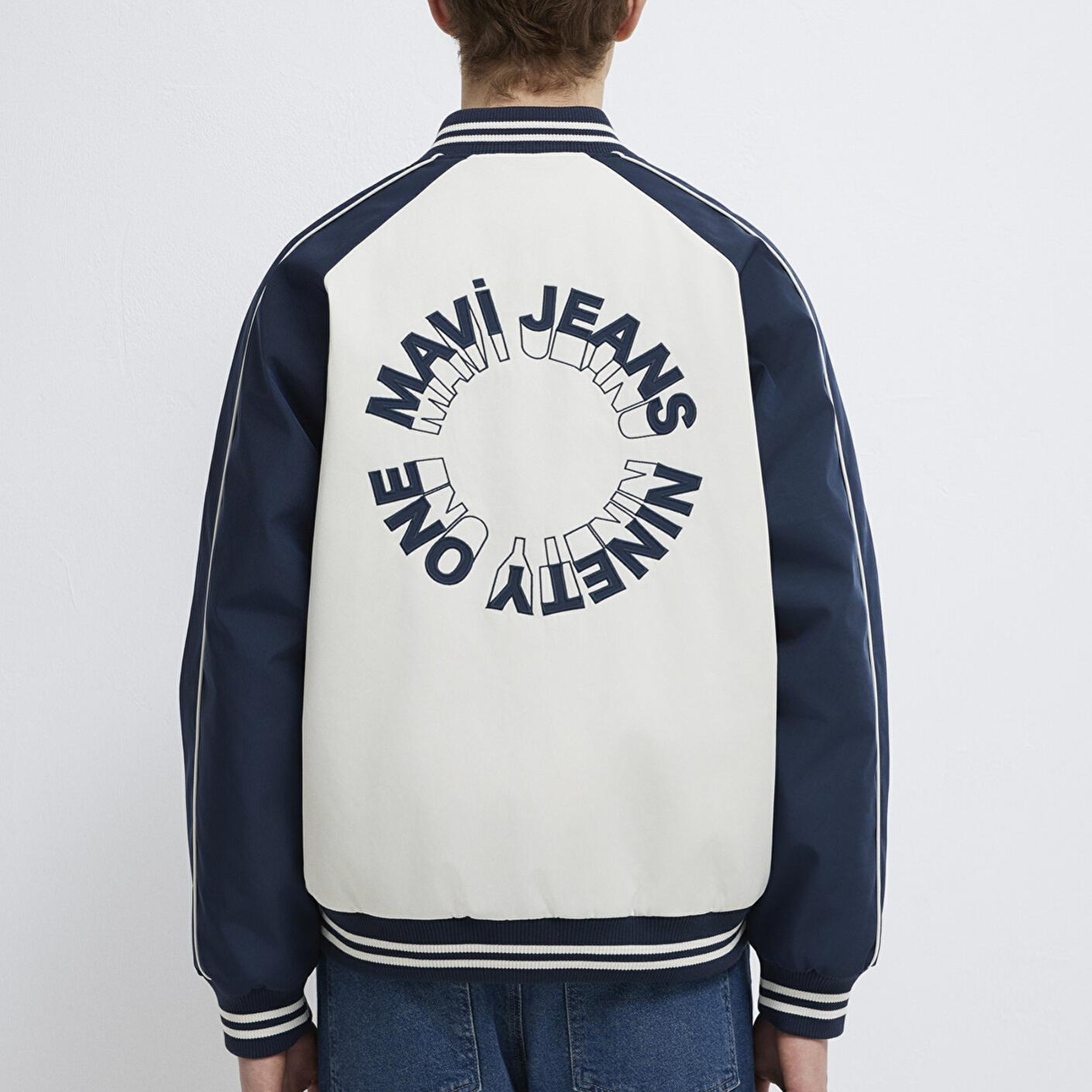 Mavi M Nakış Detaylı Ekru Ceket Loose Fit / Bol Rahat Kesim 0110768-86412