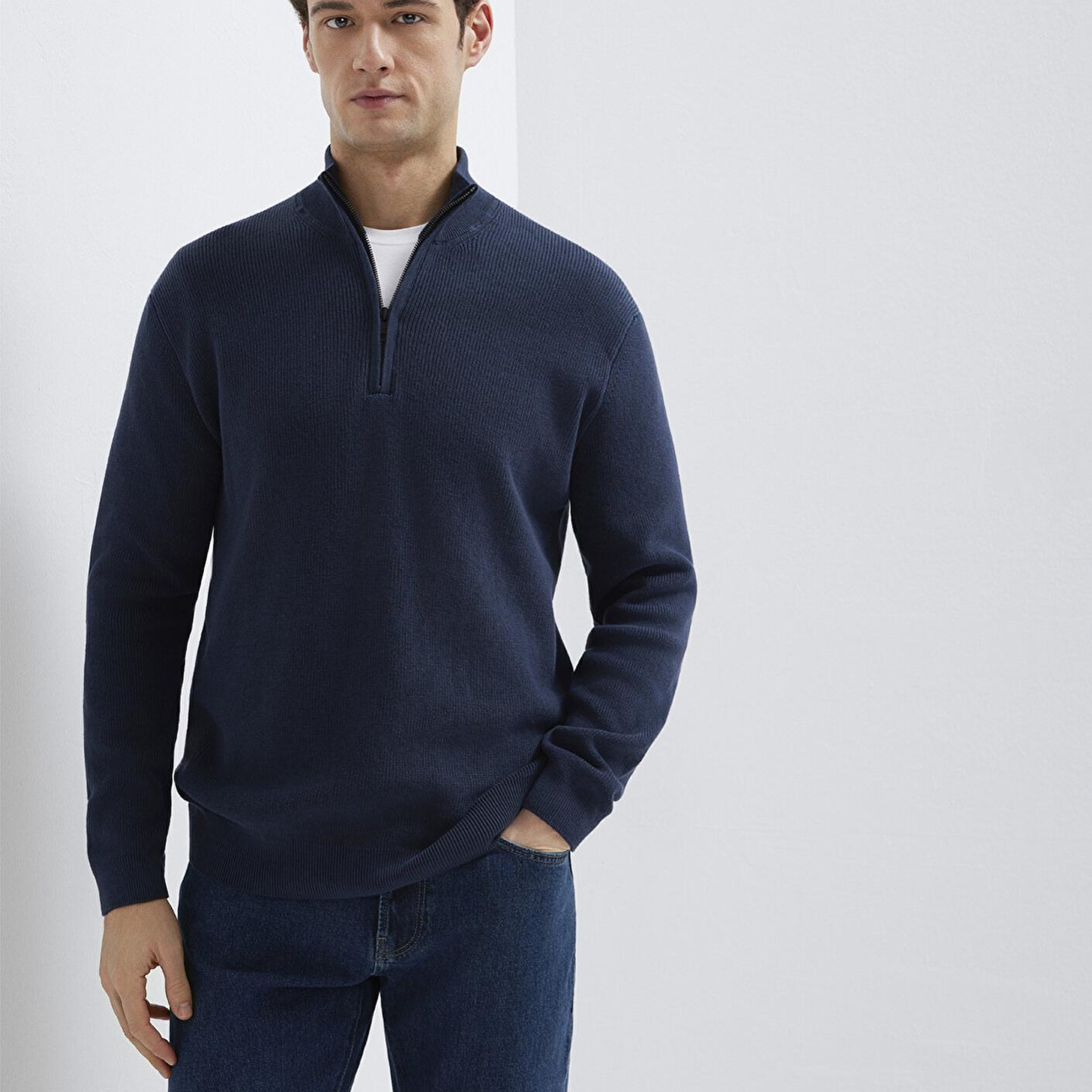 Mavi Yarı Fermuarlı Lacivert Kazak Regular Fit / Normal Kesim 0710396-70490