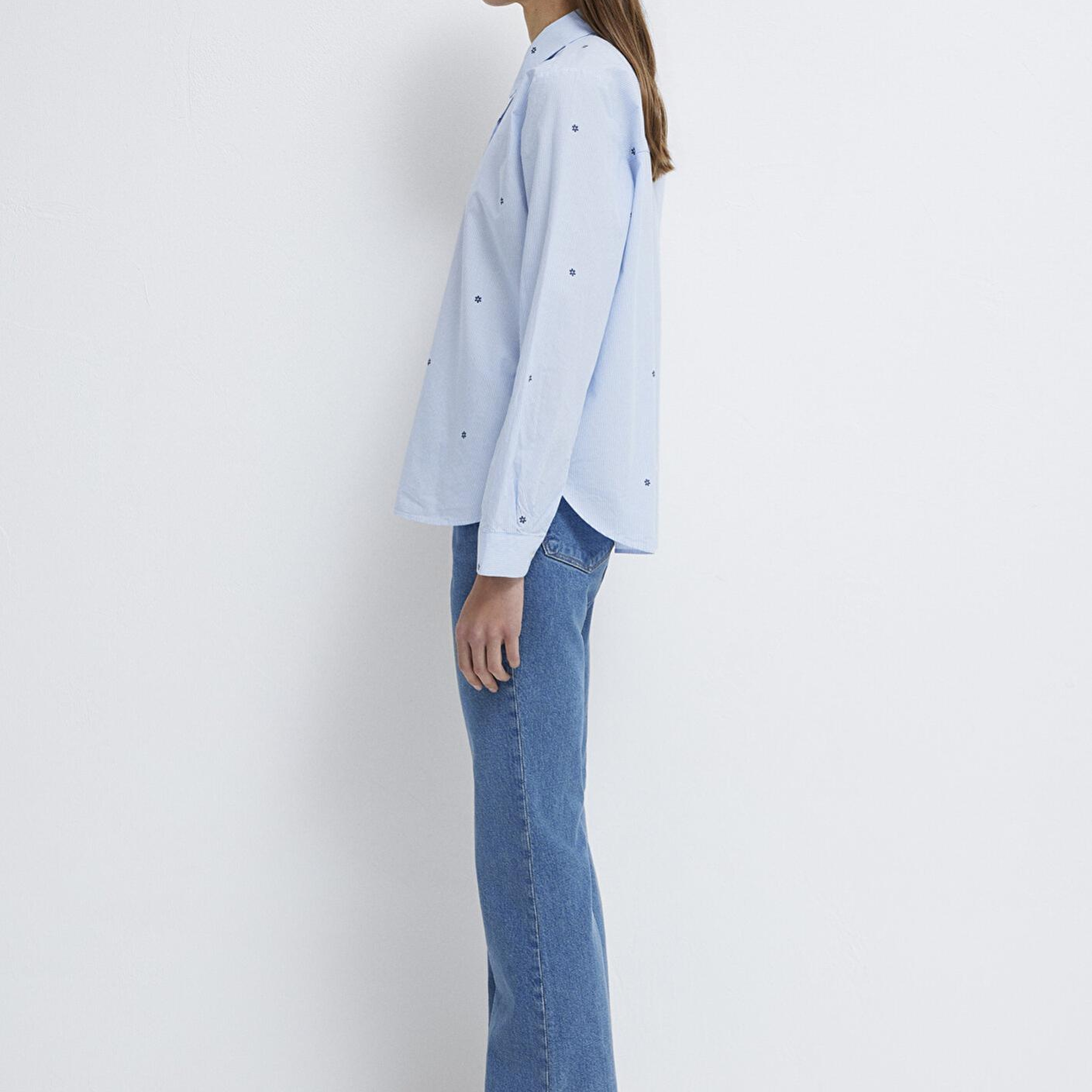 Mavi Çiçek Baskılı Mavi Gömlek Loose Fit / Bol Rahat Kesim 1210610-91382