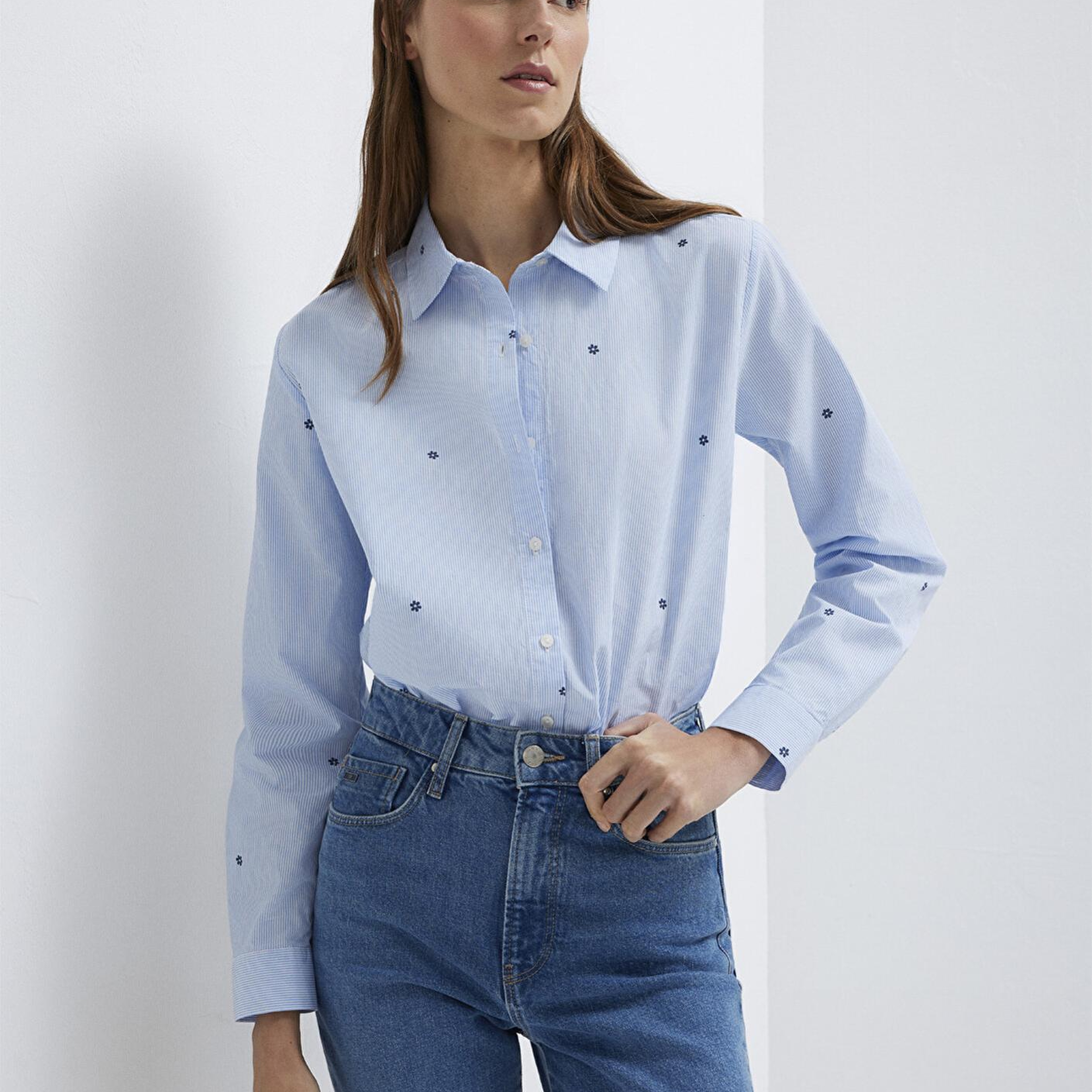 Mavi Çiçek Baskılı Mavi Gömlek Loose Fit / Bol Rahat Kesim 1210610-91382