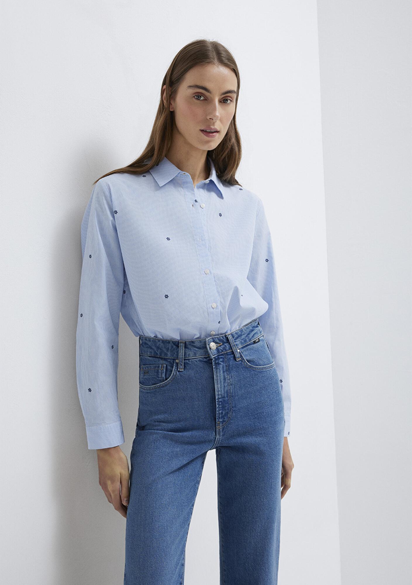 Mavi Çiçek Baskılı Mavi Gömlek Loose Fit / Bol Rahat Kesim 1210610-91382