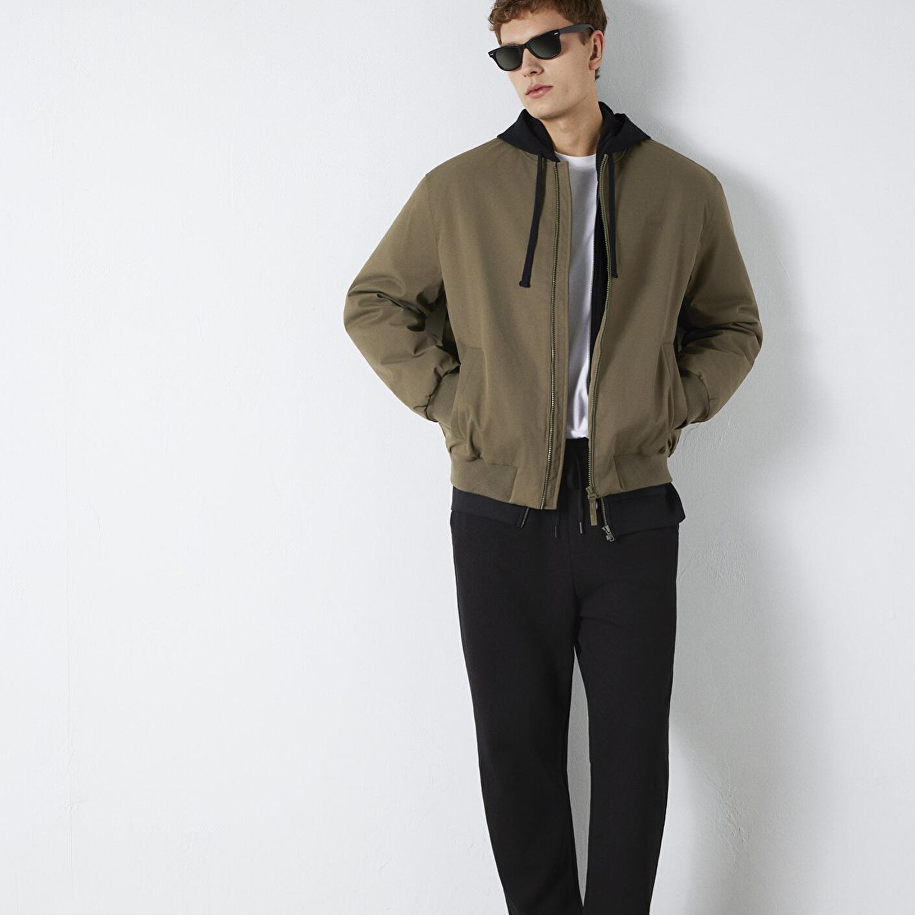 Mavi Siyah Pantolon 0010564-900