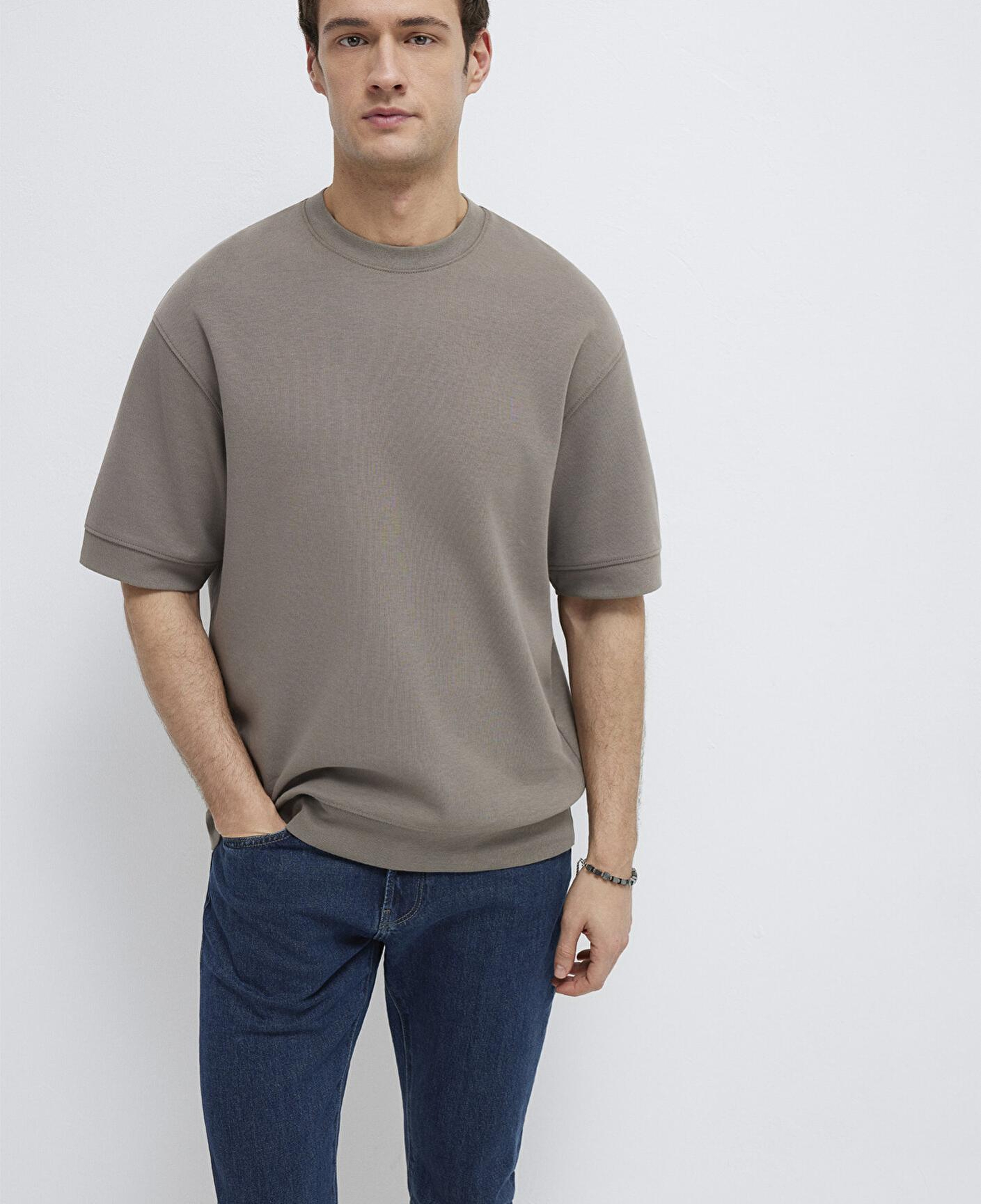 Mavi Bisiklet Yaka Kahverengi Tişört Loose Fit / Bol Rahat Kesim 0611614-87875