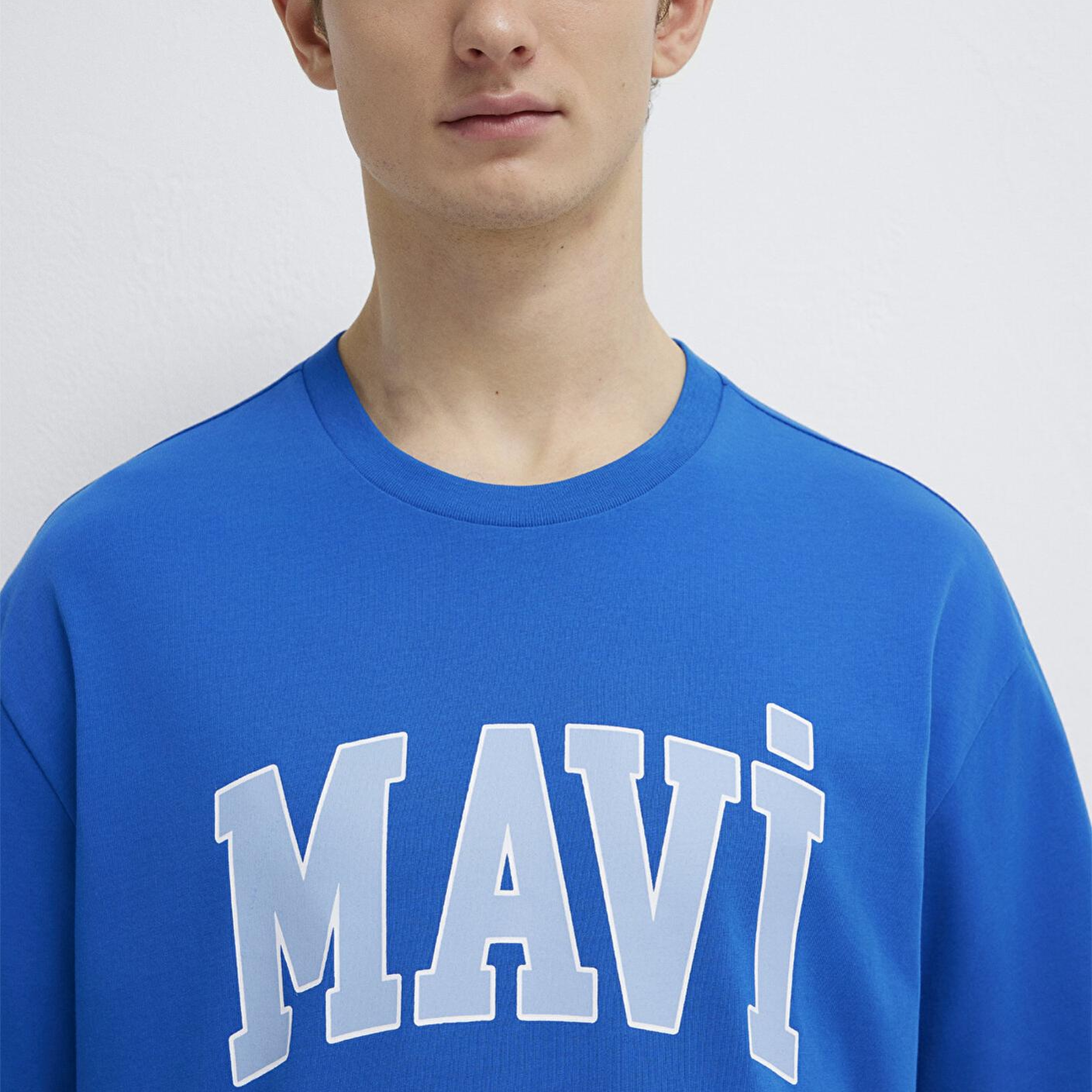 Mavi Mavi Logo Baskılı Mavi Tişört Loose Fit / Bol Rahat Kesim 0611711-81330