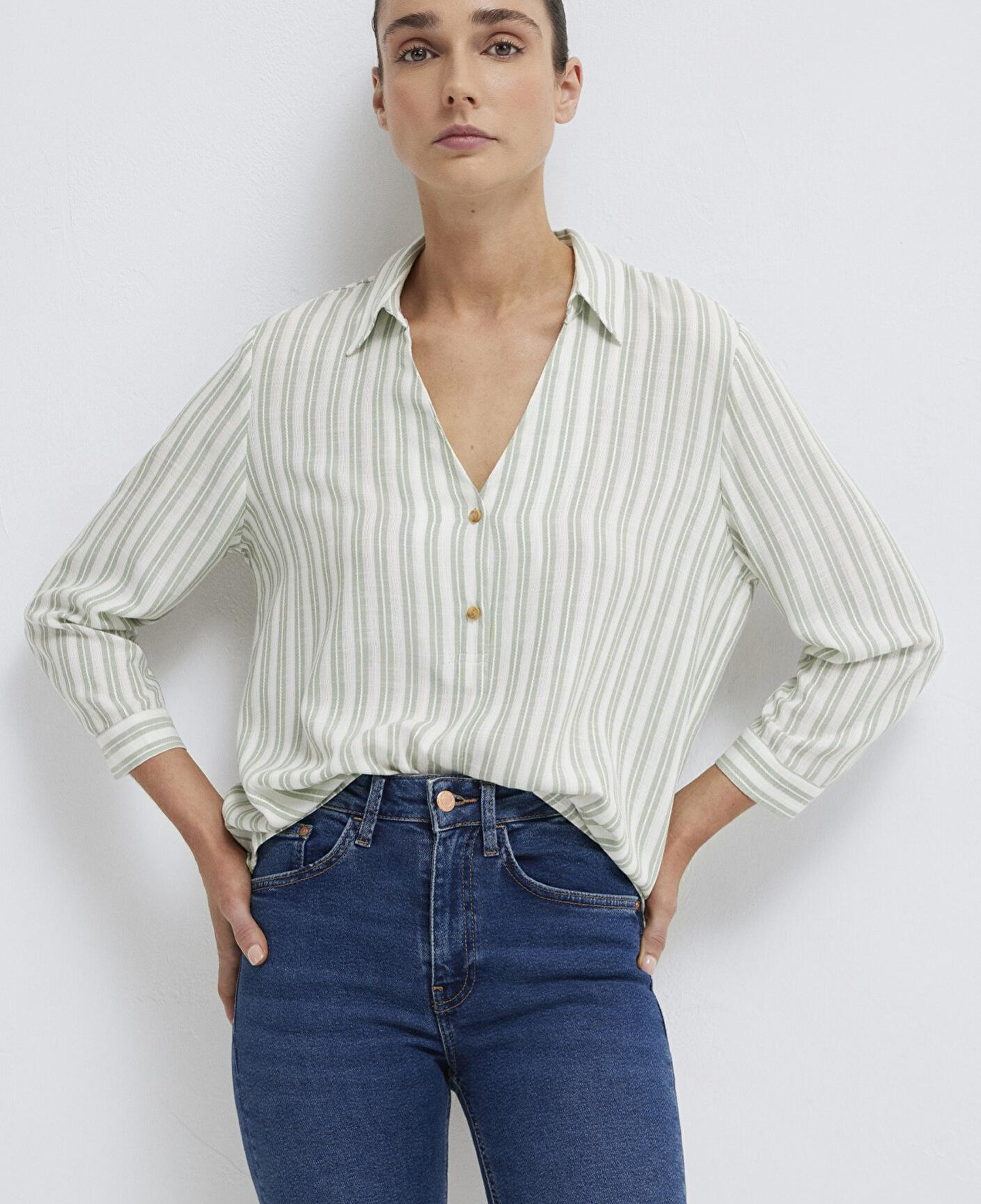 Mavi Yeşil Çizgili Bluz 122400-91387