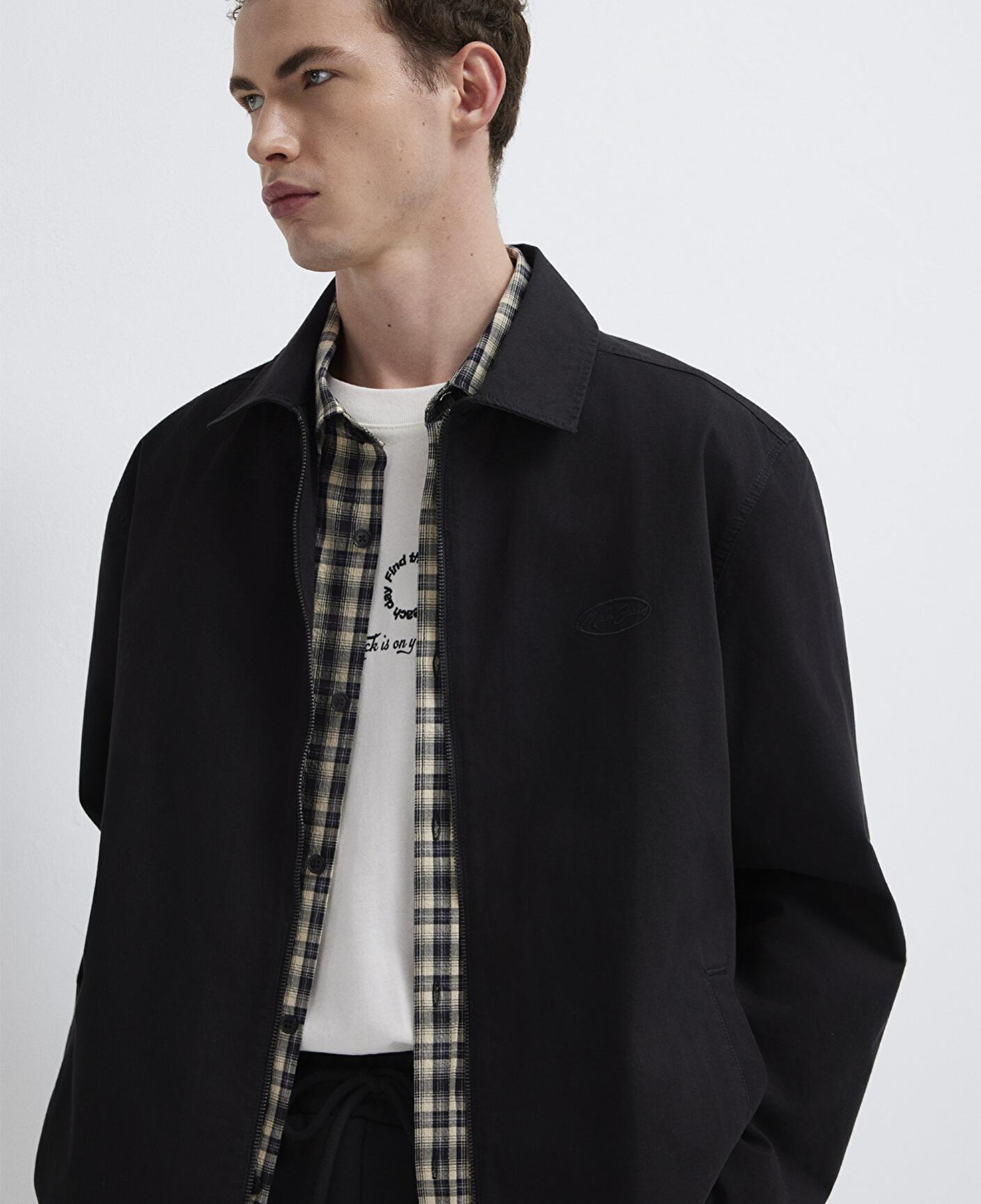 Mavi Fermuarlı Siyah Gömlek Loose Fit / Bol Rahat Kesim 0211883-900