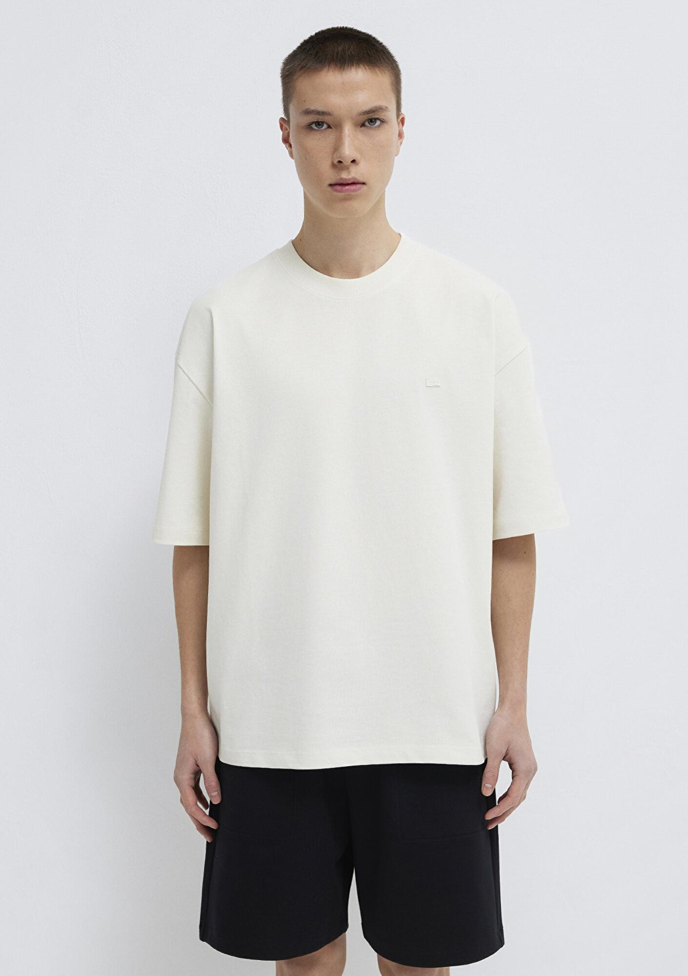 Mavi Silikon Logo Baskılı Ekru Basic Tişört Oversize / Geniş Kesim 0613188-71610