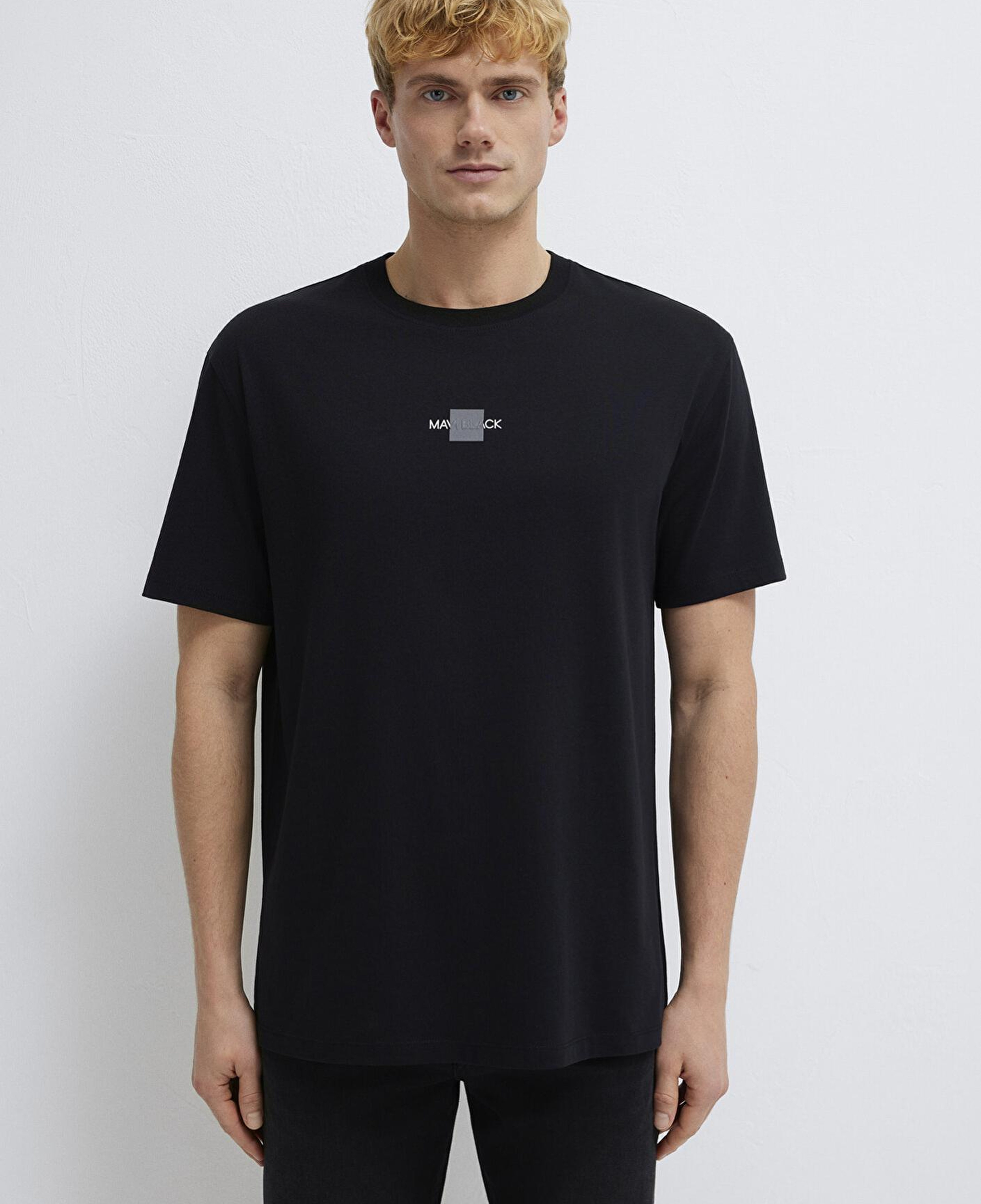 Mavi Mavi Black Reflektörlü Siyah Tişört Loose Fit / Bol Rahat Kesim 0613132-900