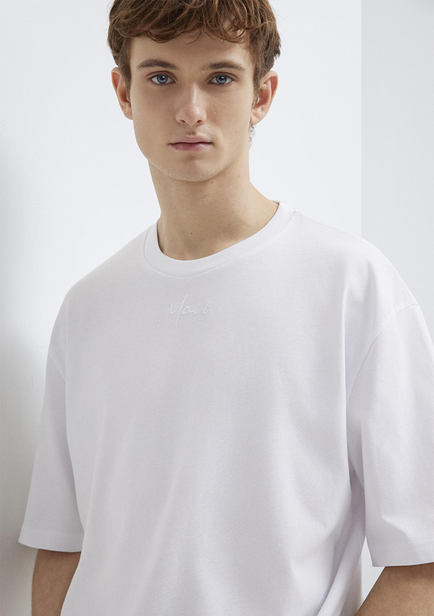 Mavi Mavi Nakışlı Beyaz Tişört Relaxed Fit / Rahat Kesim 0613130-620