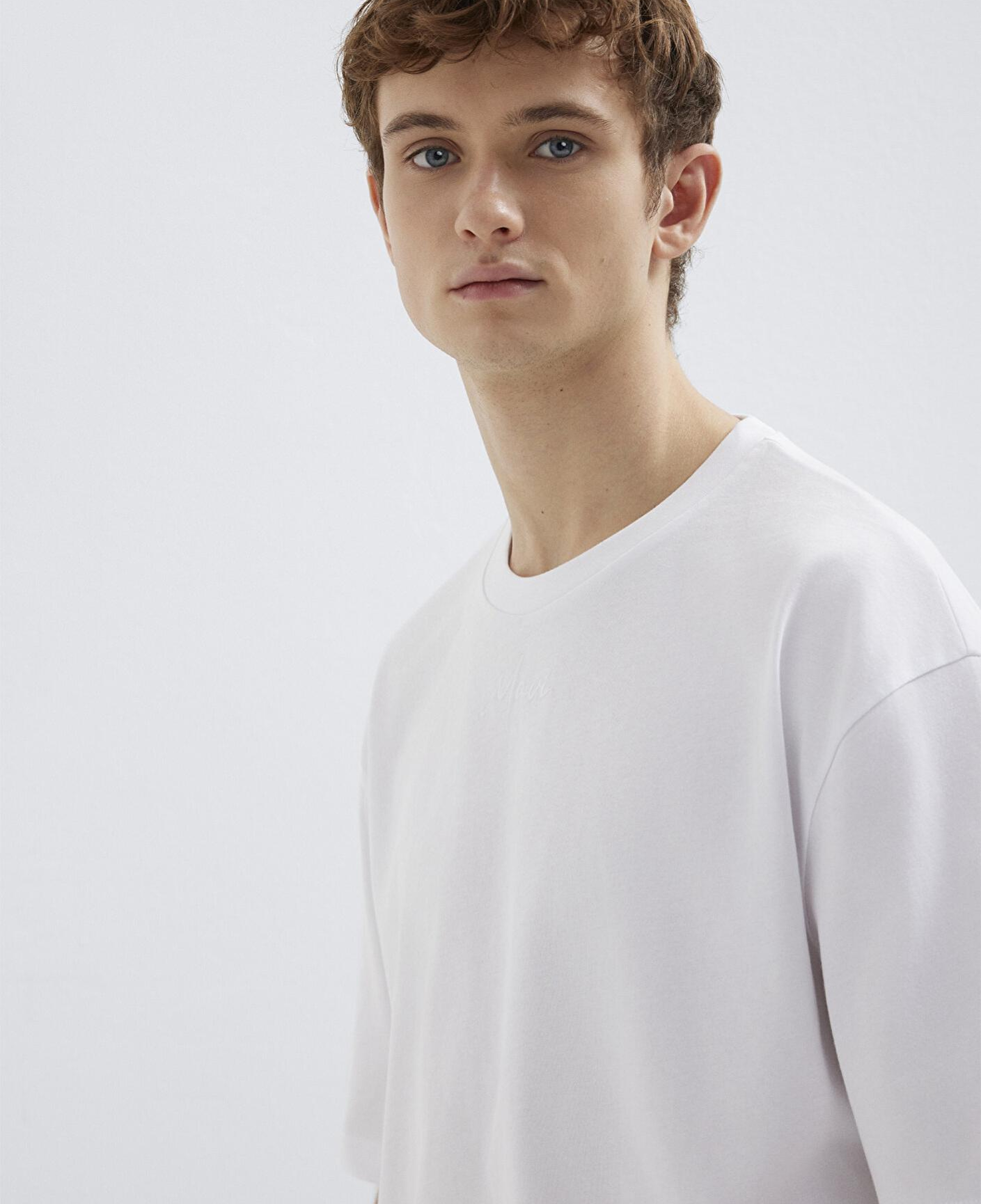 Mavi Mavi Nakışlı Beyaz Tişört Relaxed Fit / Rahat Kesim 0613130-620