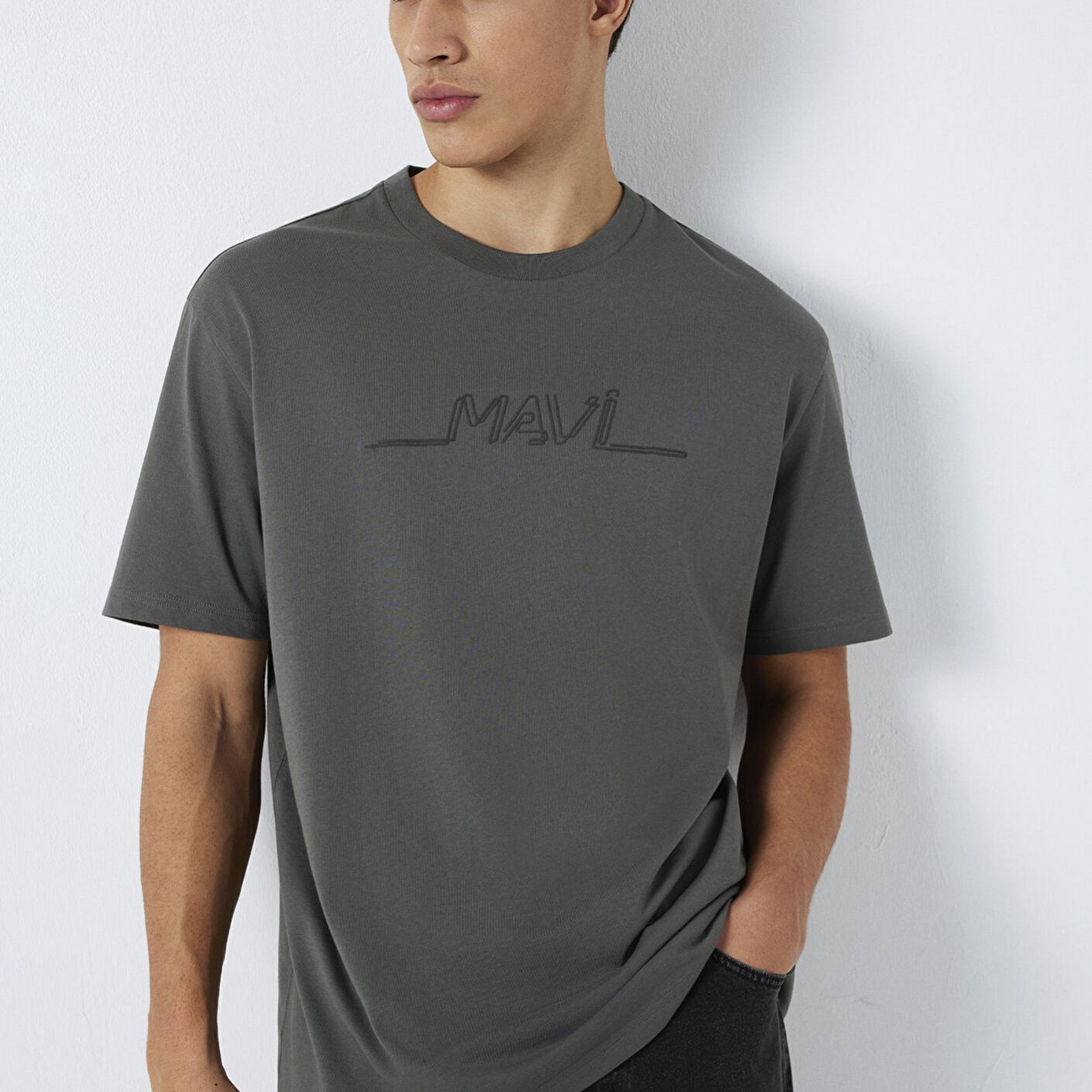 Mavi Mavi Baskılı Antrasit Tişört Loose Fit / Bol Rahat Kesim 0613128-70088