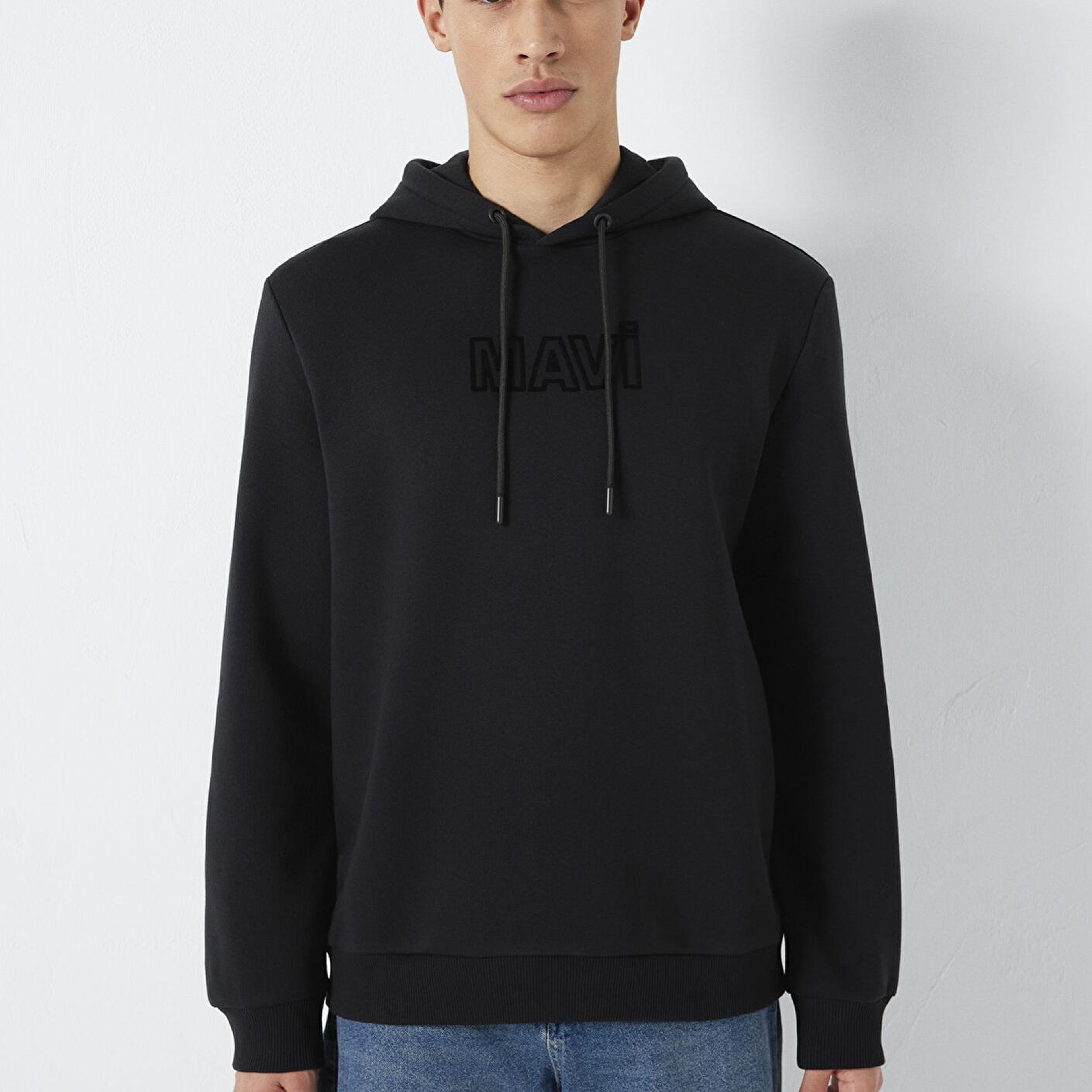 Mavi Mavi Logo Baskılı Kapüşonlu Siyah Sweatshirt 0S10549-900