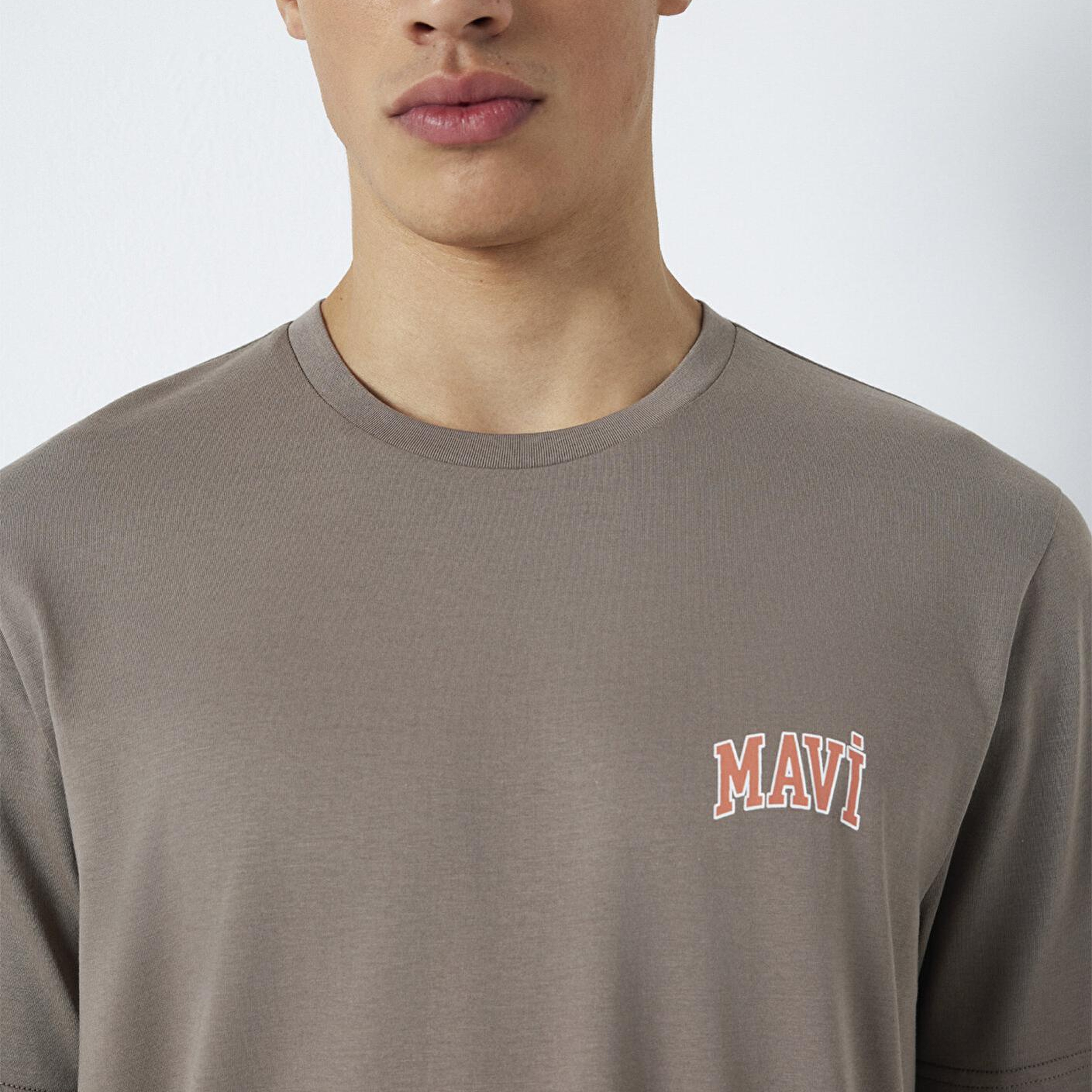 Mavi Mavi Logo Baskılı Kahverengi Tişört Regular Fit / Normal Kesim 0611714-87875