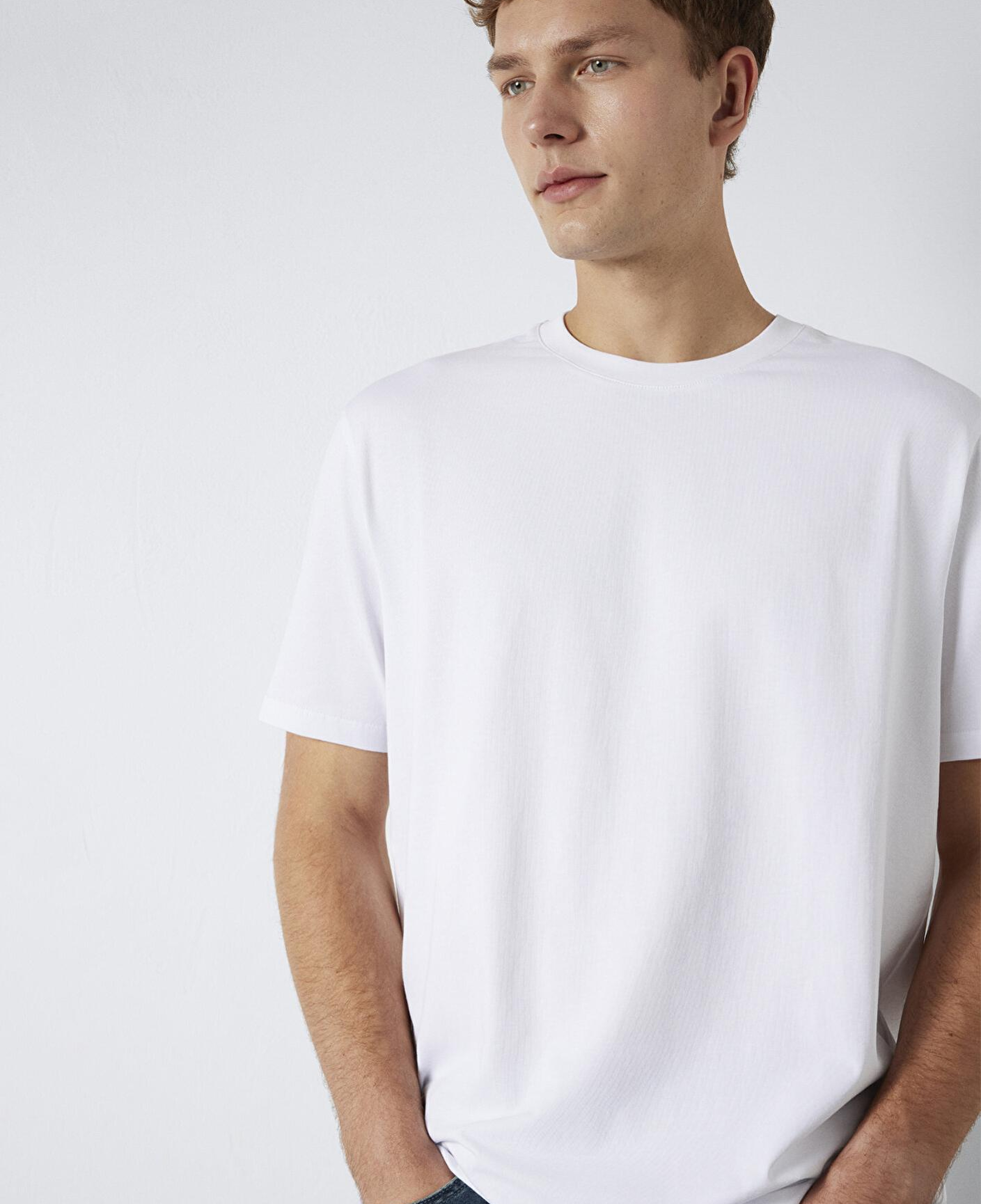 Mavi Beyaz Basic Tişört Loose Fit / Bol Rahat Kesim 0613199-620