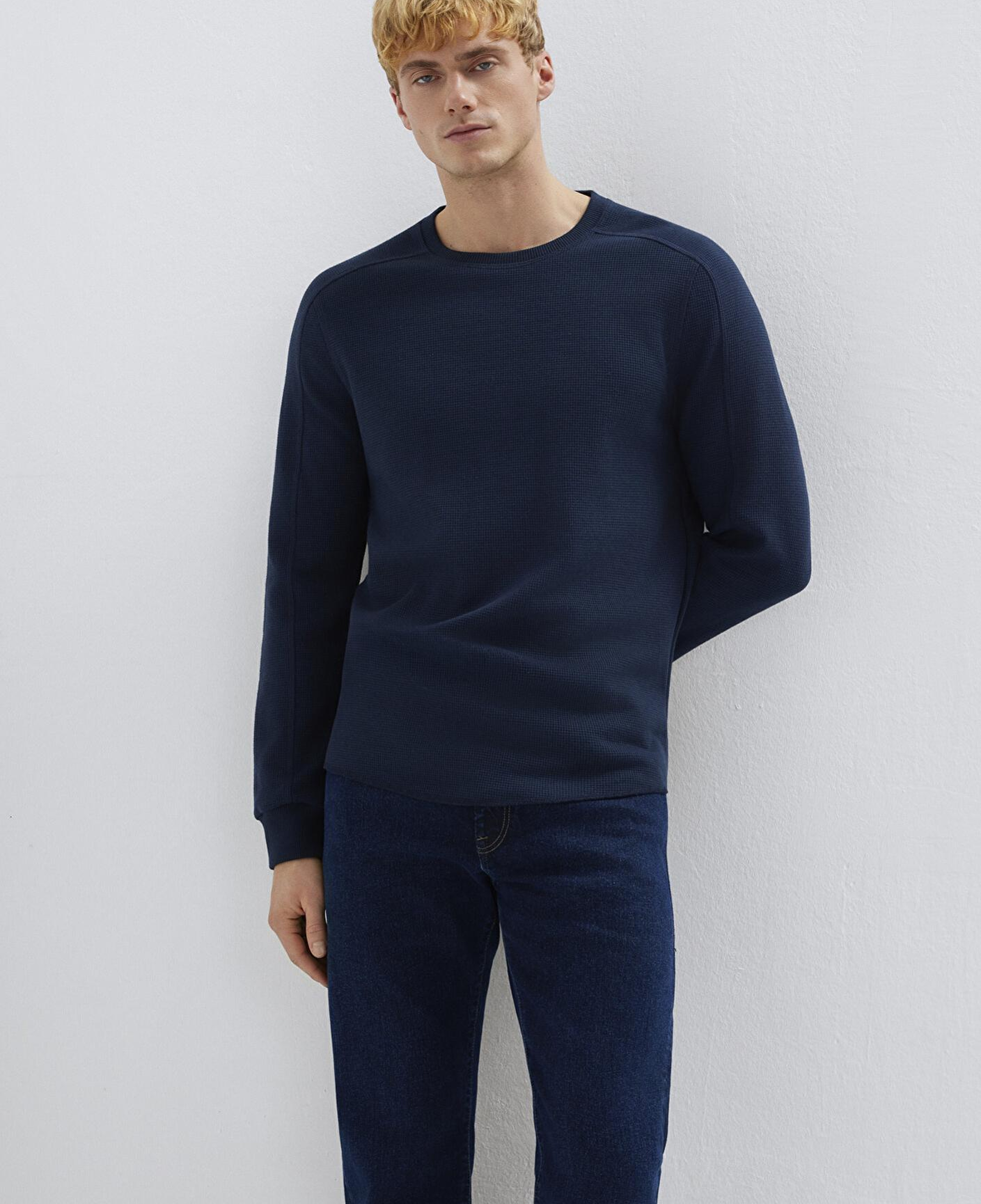 Mavi Uzun Kollu Dokulu Lacivert Basic Tişört Slim Fit / Dar Kesim 0610106-70490