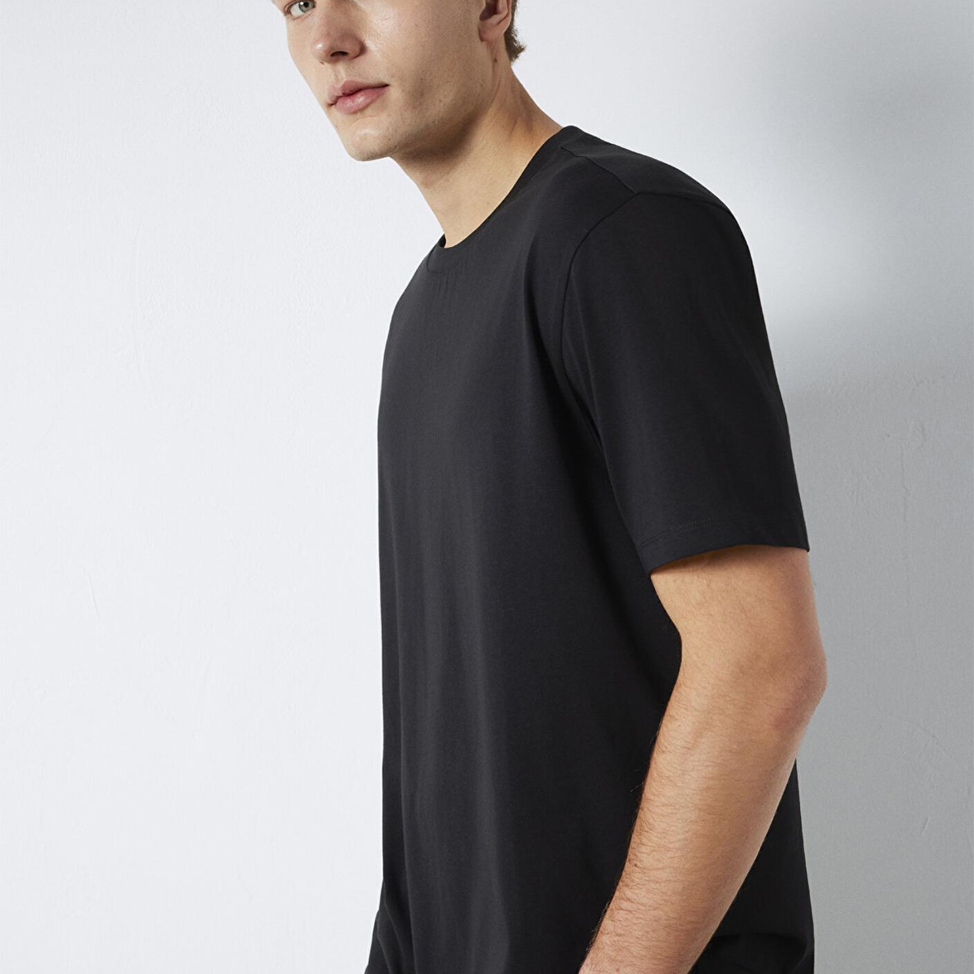 Mavi Siyah Basic Tişört Loose Fit / Bol Rahat Kesim 0613199-900