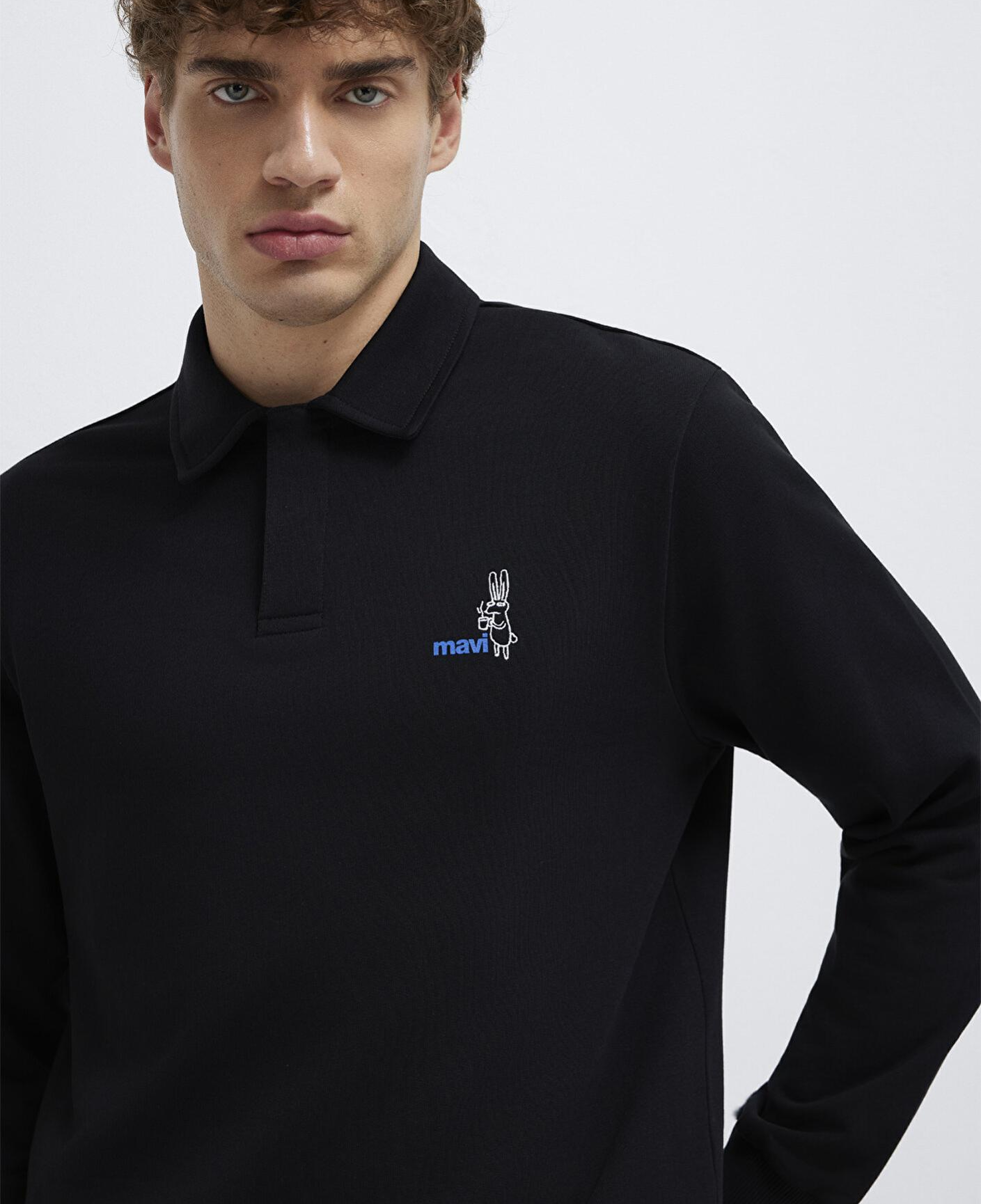 Mavi Yarı Fermuarlı Siyah Sweatshirt 0S10544-900