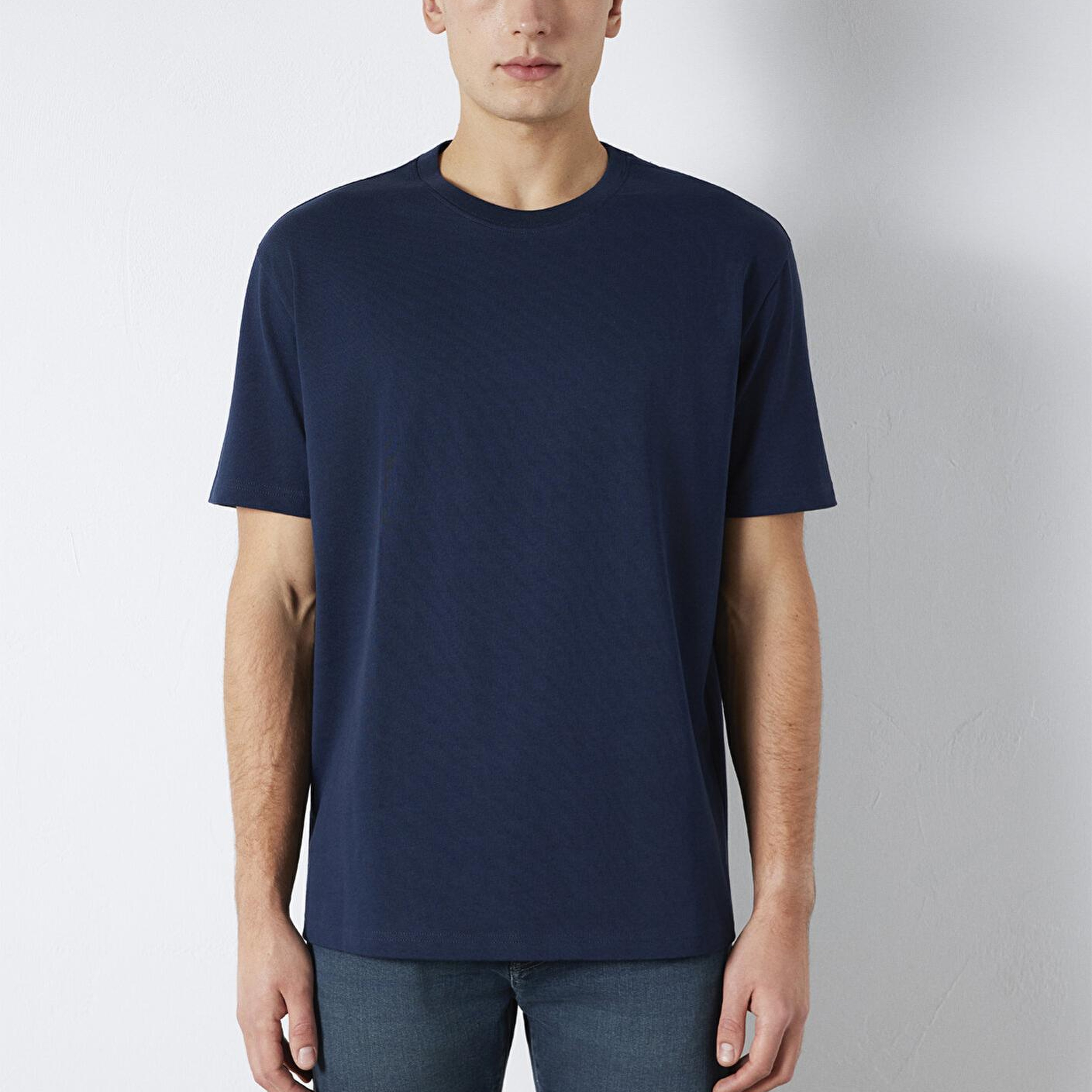 Mavi Bisiklet Yaka Lacivert Basic Tişört Loose Fit / Bol Rahat Kesim 0611596-70497