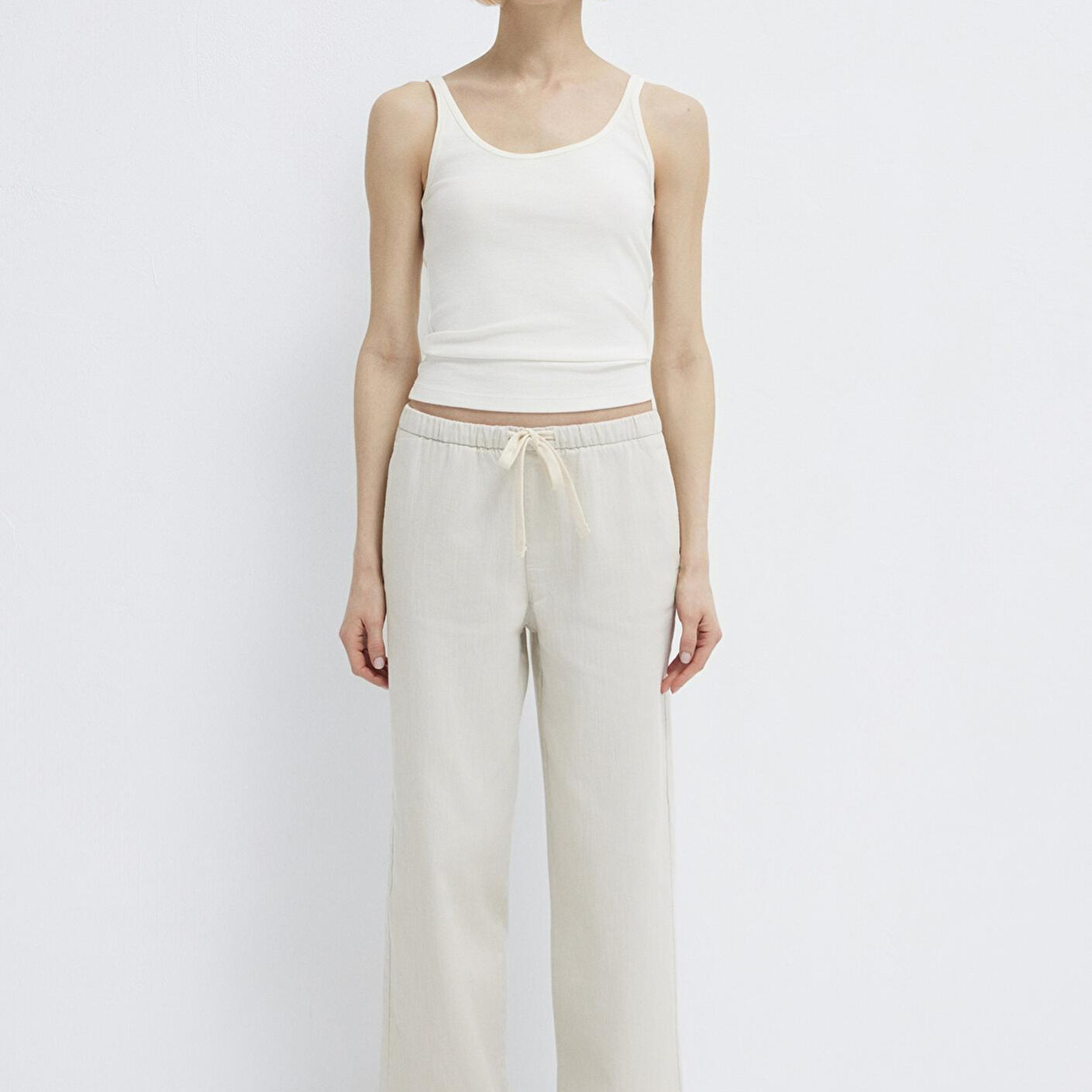 Mavi Bağcık Detaylı Bej Pantolon 1011203-35043