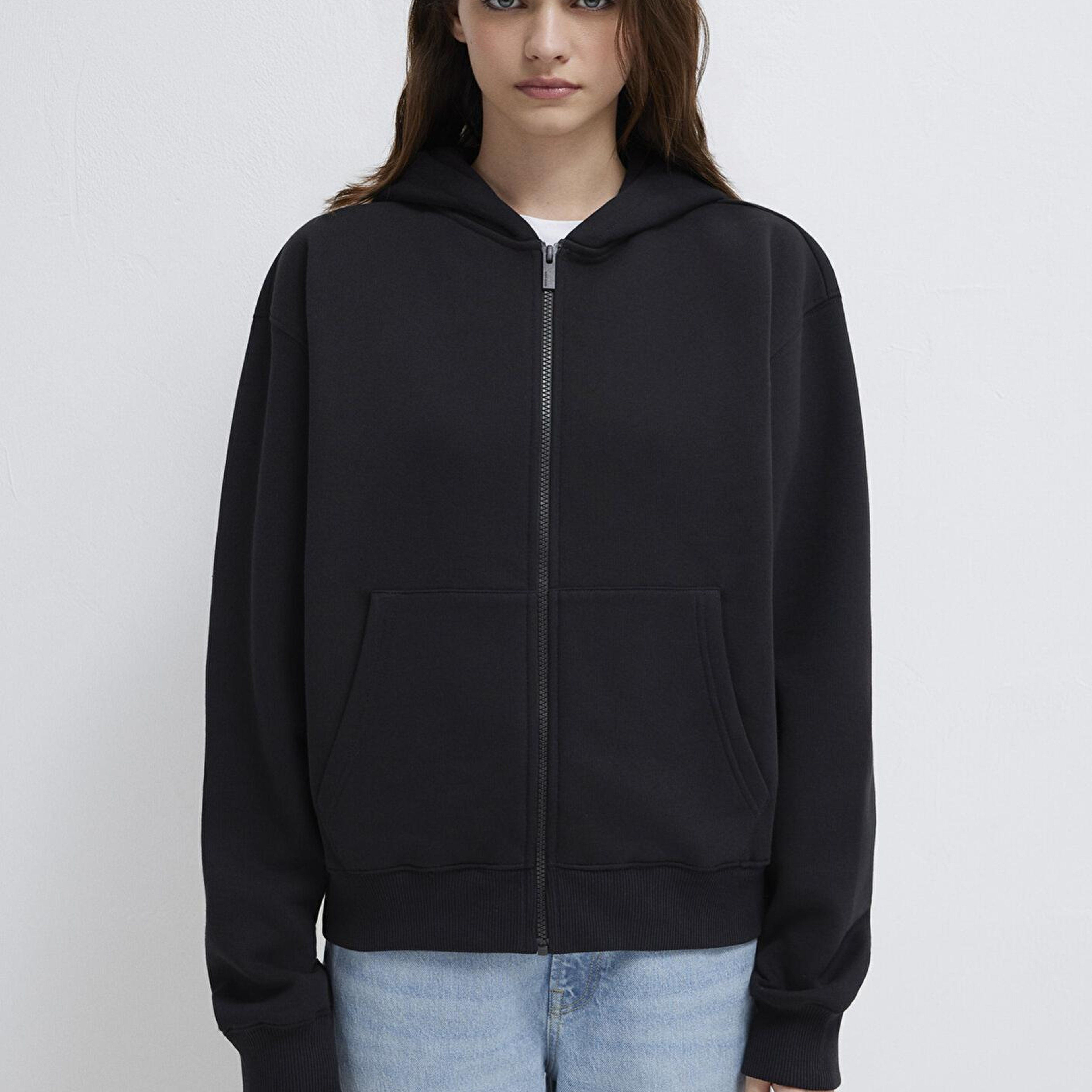 Mavi Mavi Logo Nakış Detaylı Kapüşonlu Siyah Sweatshirt 1S10532-900