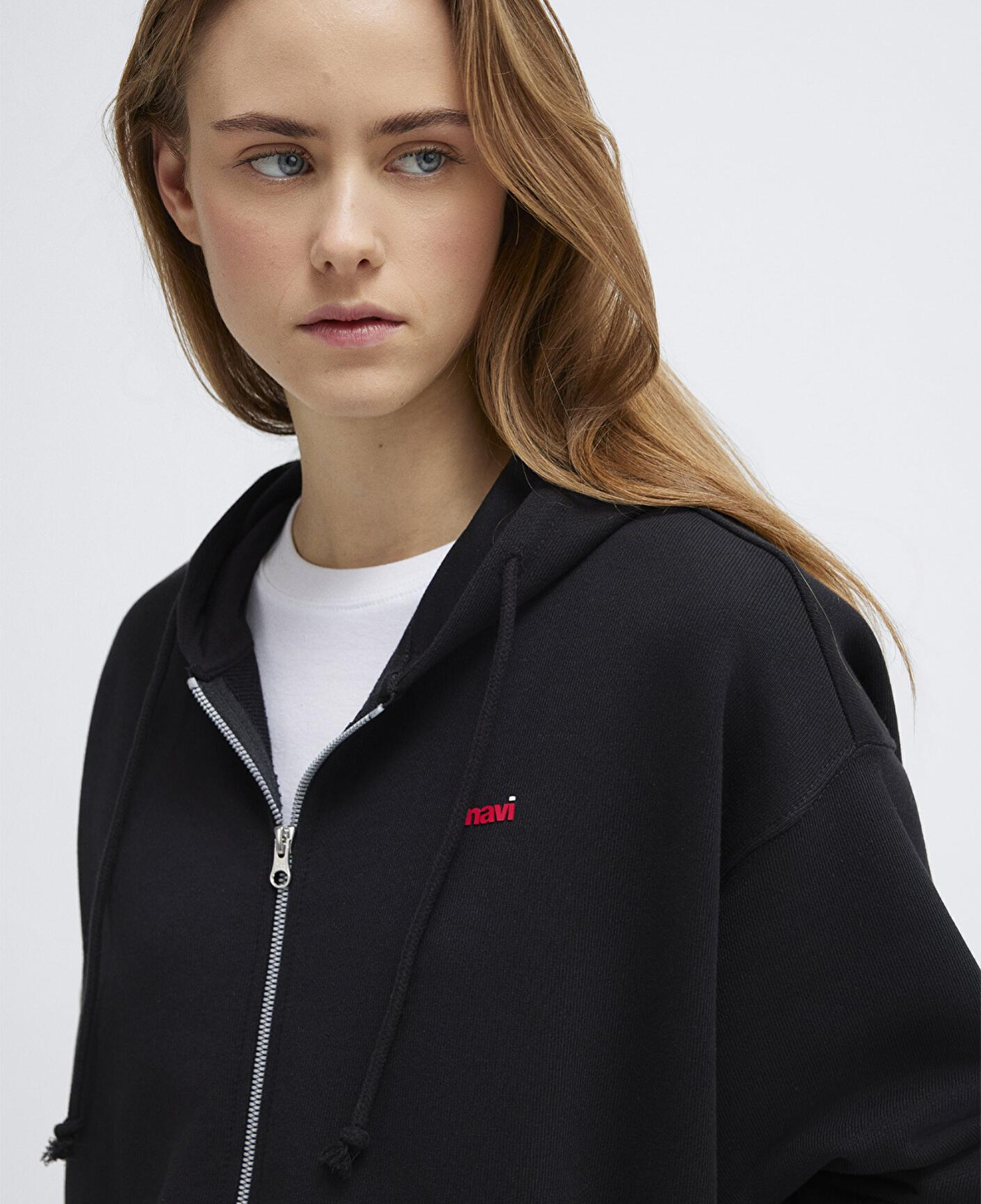 Mavi Mavi Logo Baskılı Kapüşonlu Siyah Sweatshirt 1S10531-900