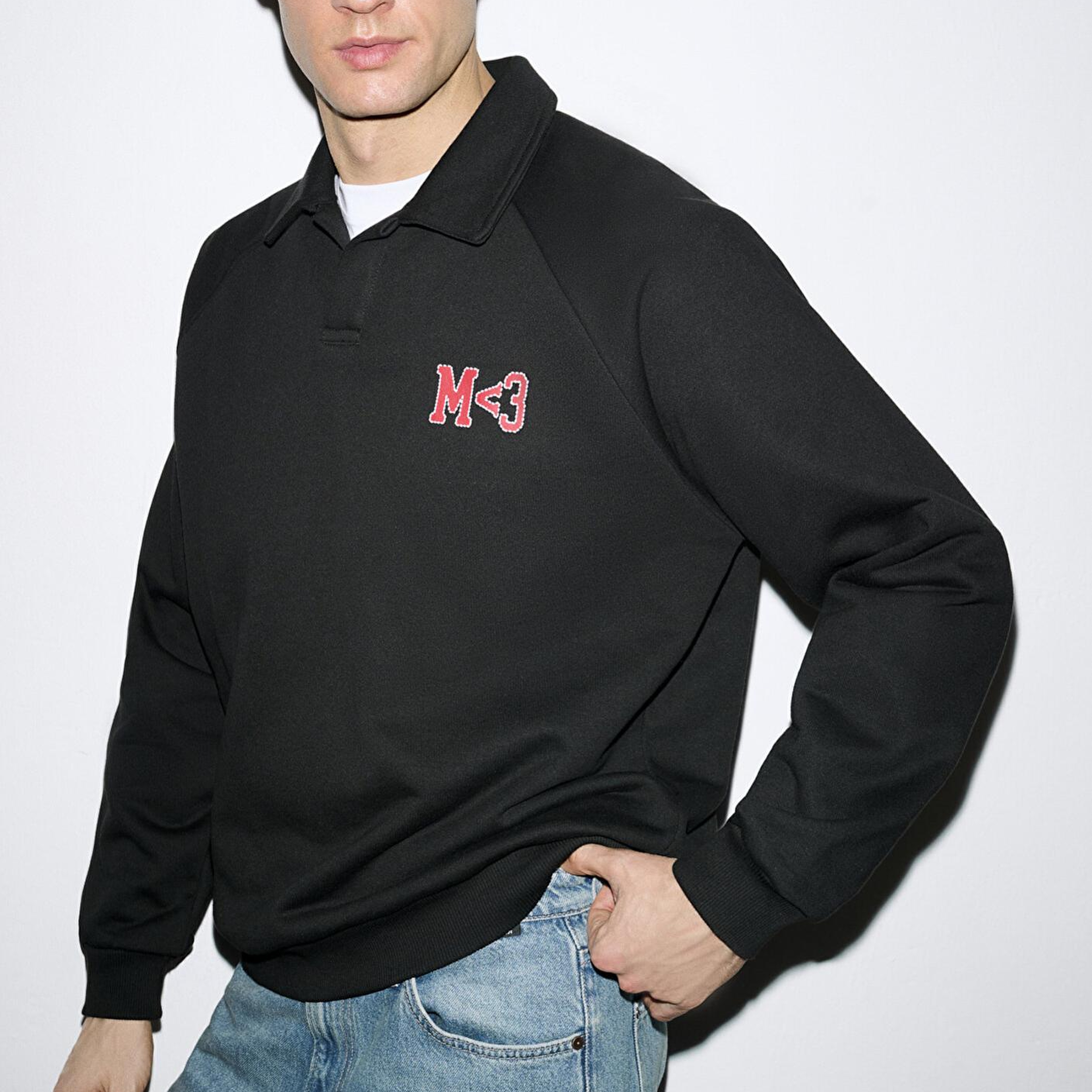 Mavi M Kalp İşlemeli Polo Yaka Siyah  Sweatshirt 0S10578-900