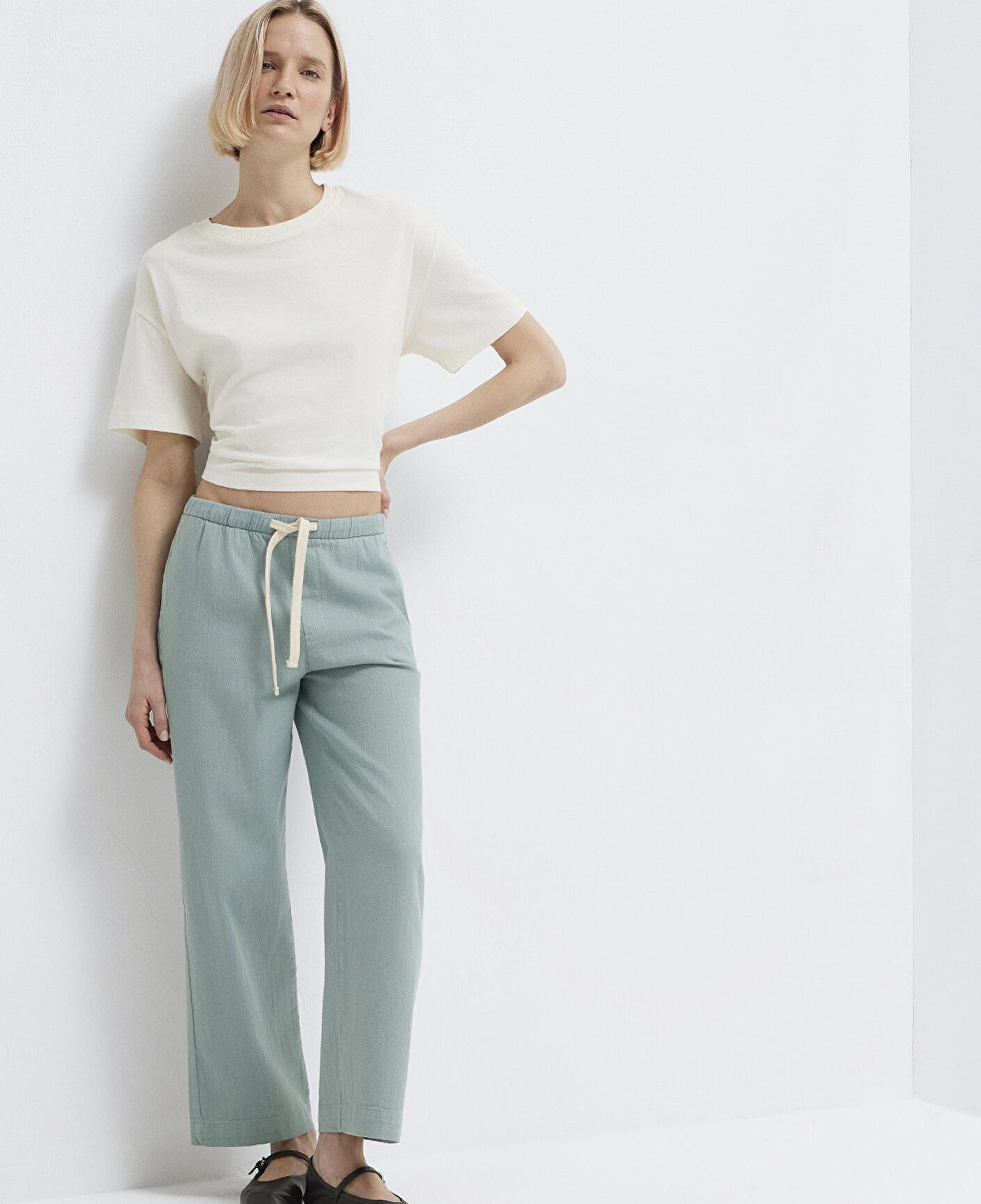 Mavi Bağcık Detaylı Yeşil Pantolon 1011203-70113