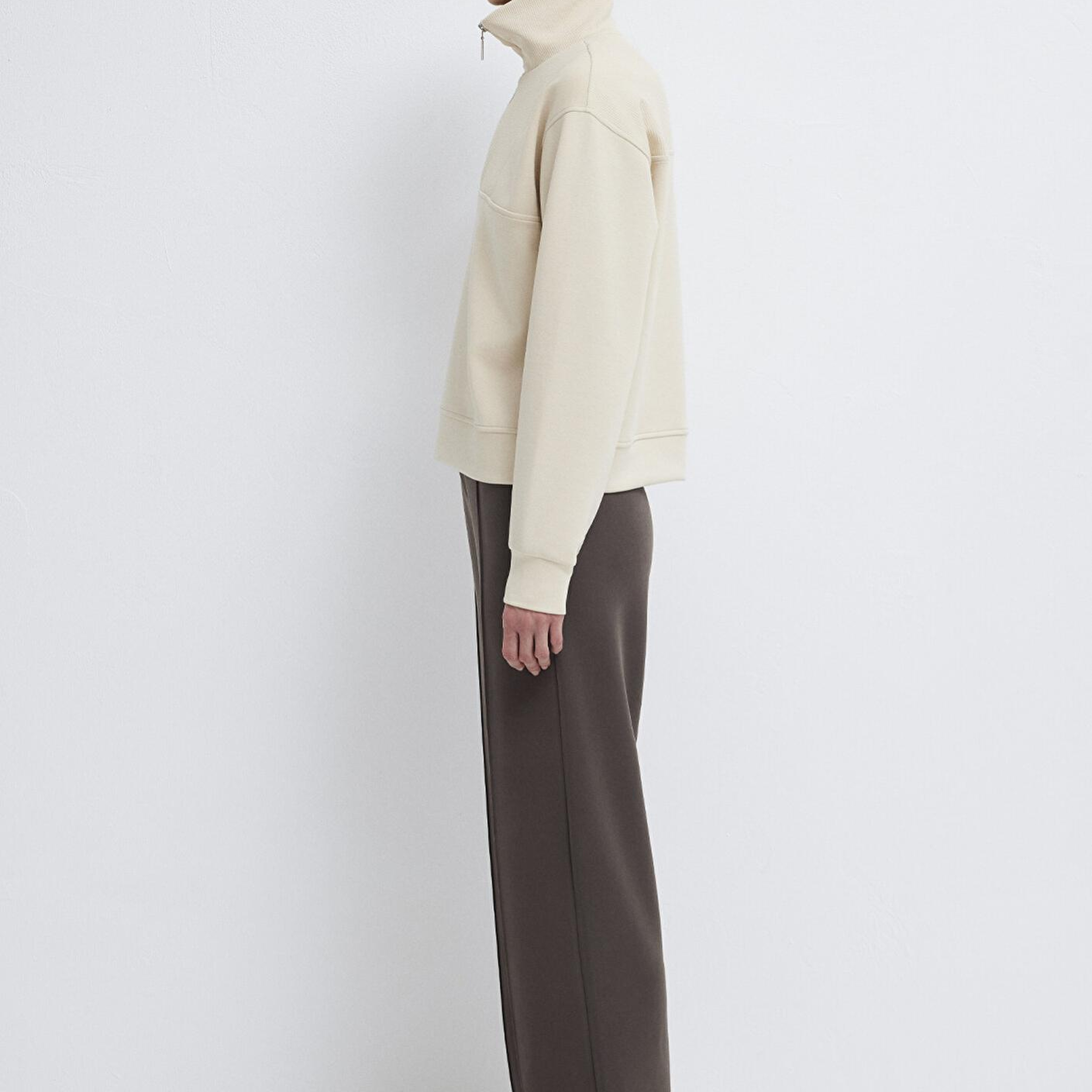 Mavi Yarı Fermuarlı Ekru (TENCEL™) Sweatshirt 1S10488-70005