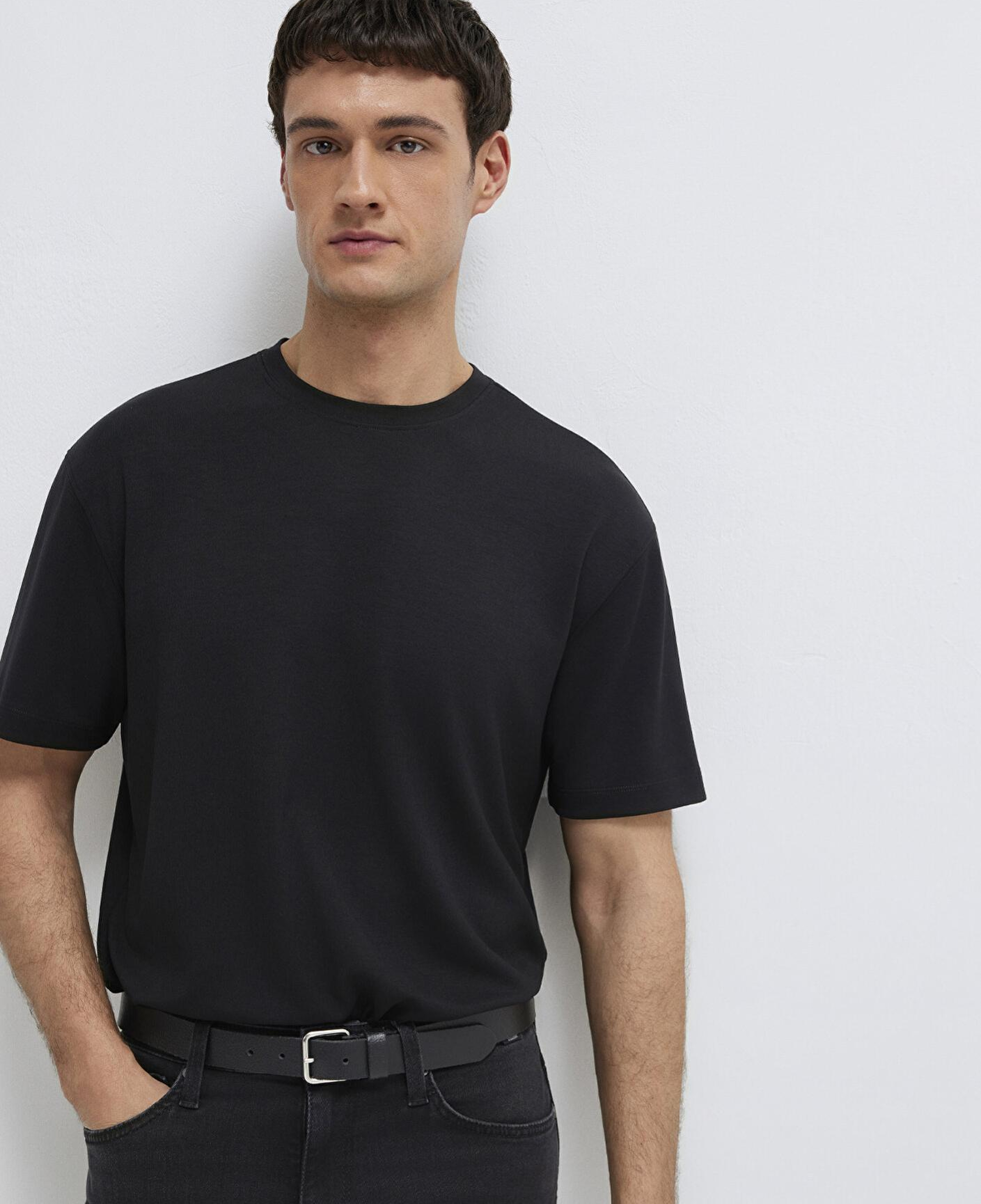 Mavi Siyah Tişört Loose Fit / Bol Rahat Kesim 0613467-900