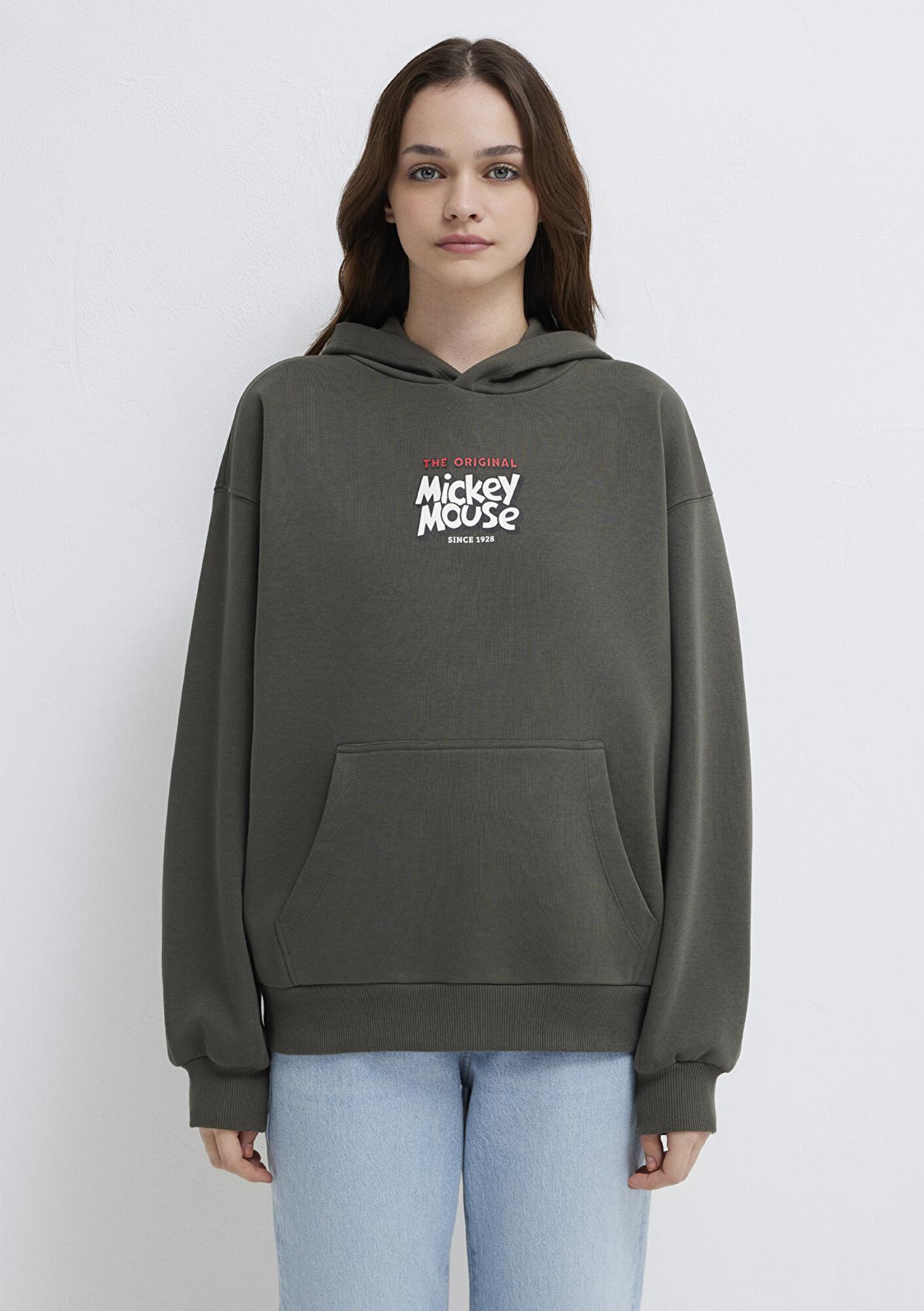 Mavi Mickey Mouse Sırt Baskılı Haki Sweatshirt 1S10521-71553