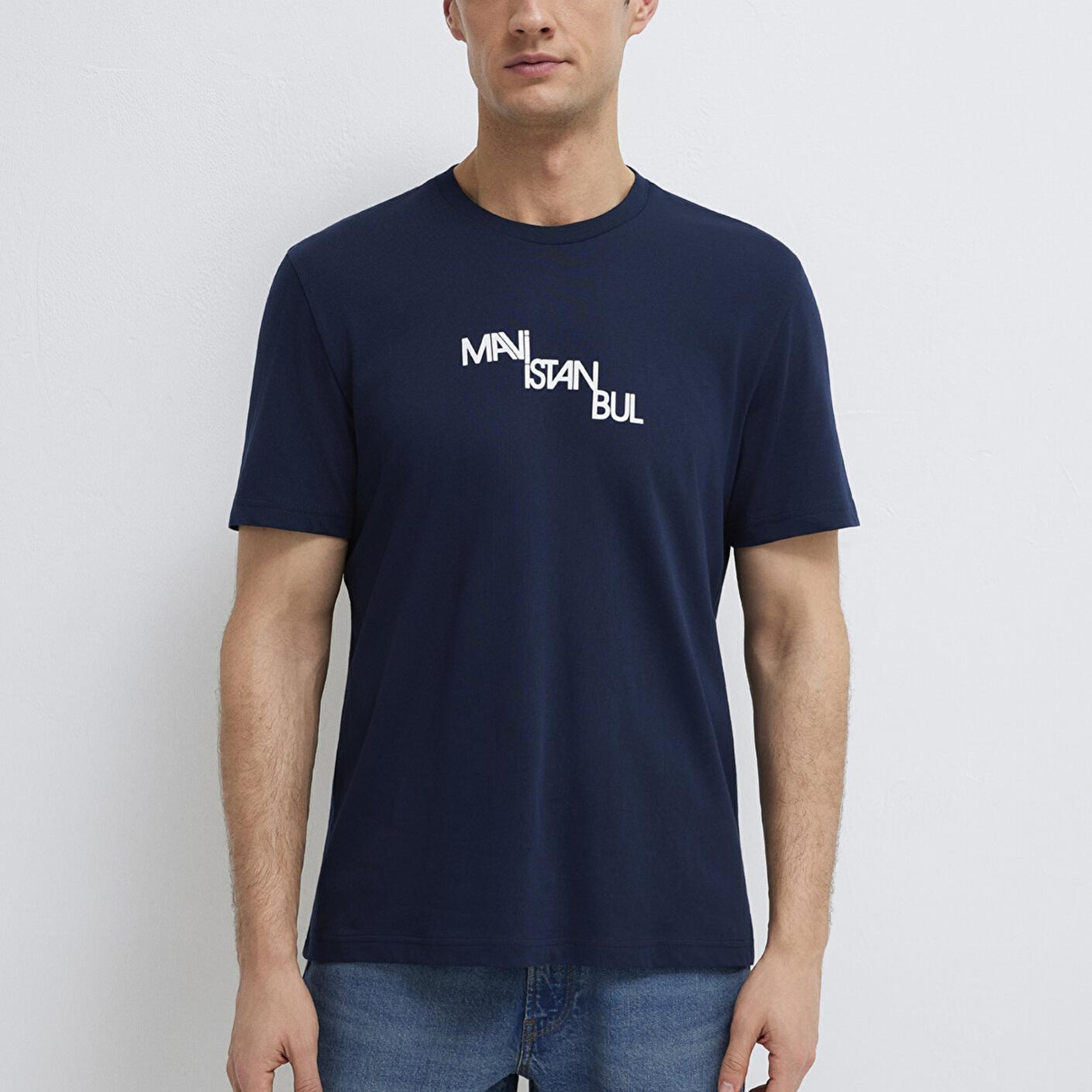 Mavi İstanbul Baskılı Lacivert Tişört Regular Fit / Normal Kesim 0612274-70497
