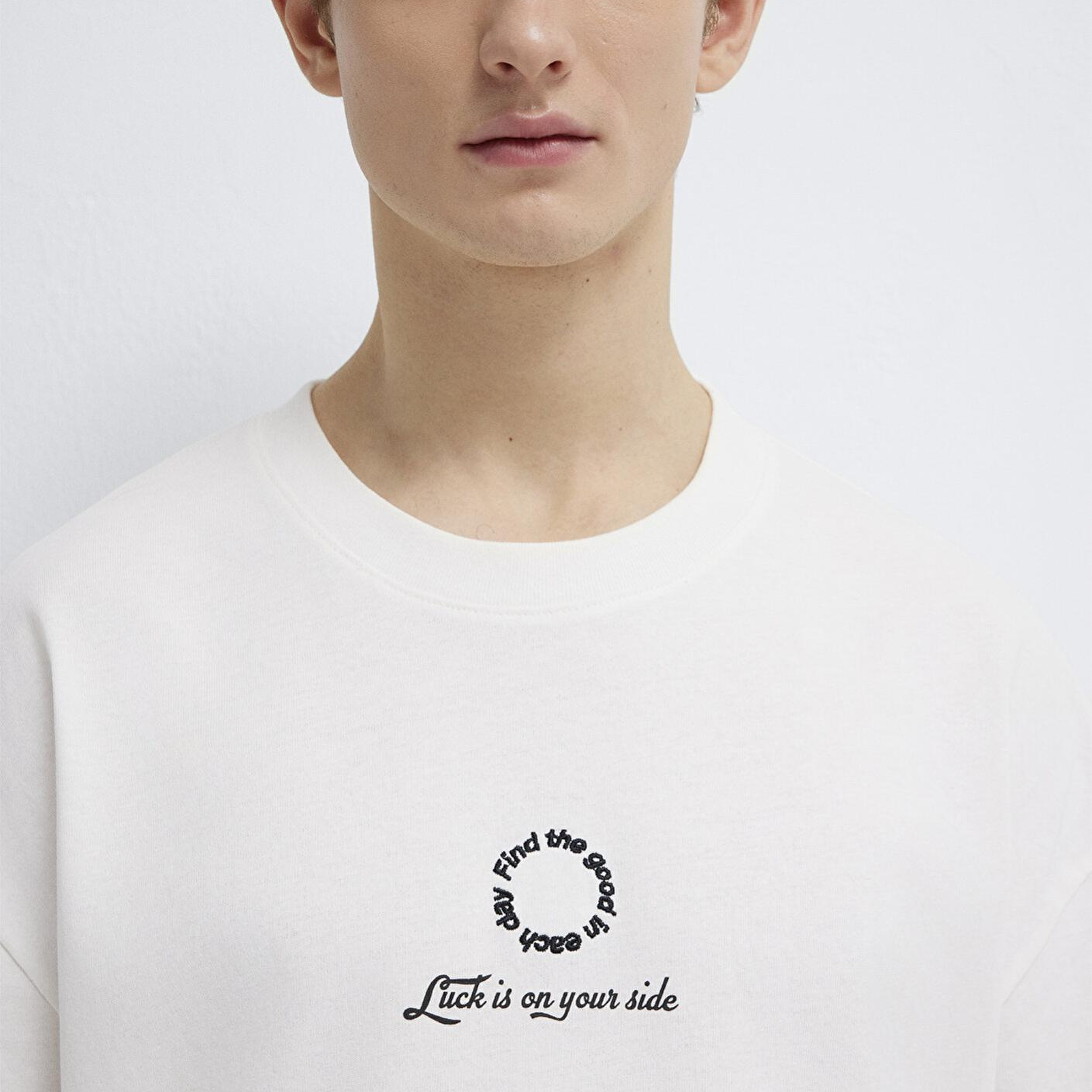 Mavi Luck Is In Your Side Baskılı Ekru Tişört Oversize / Geniş Kesim 0613183-70057