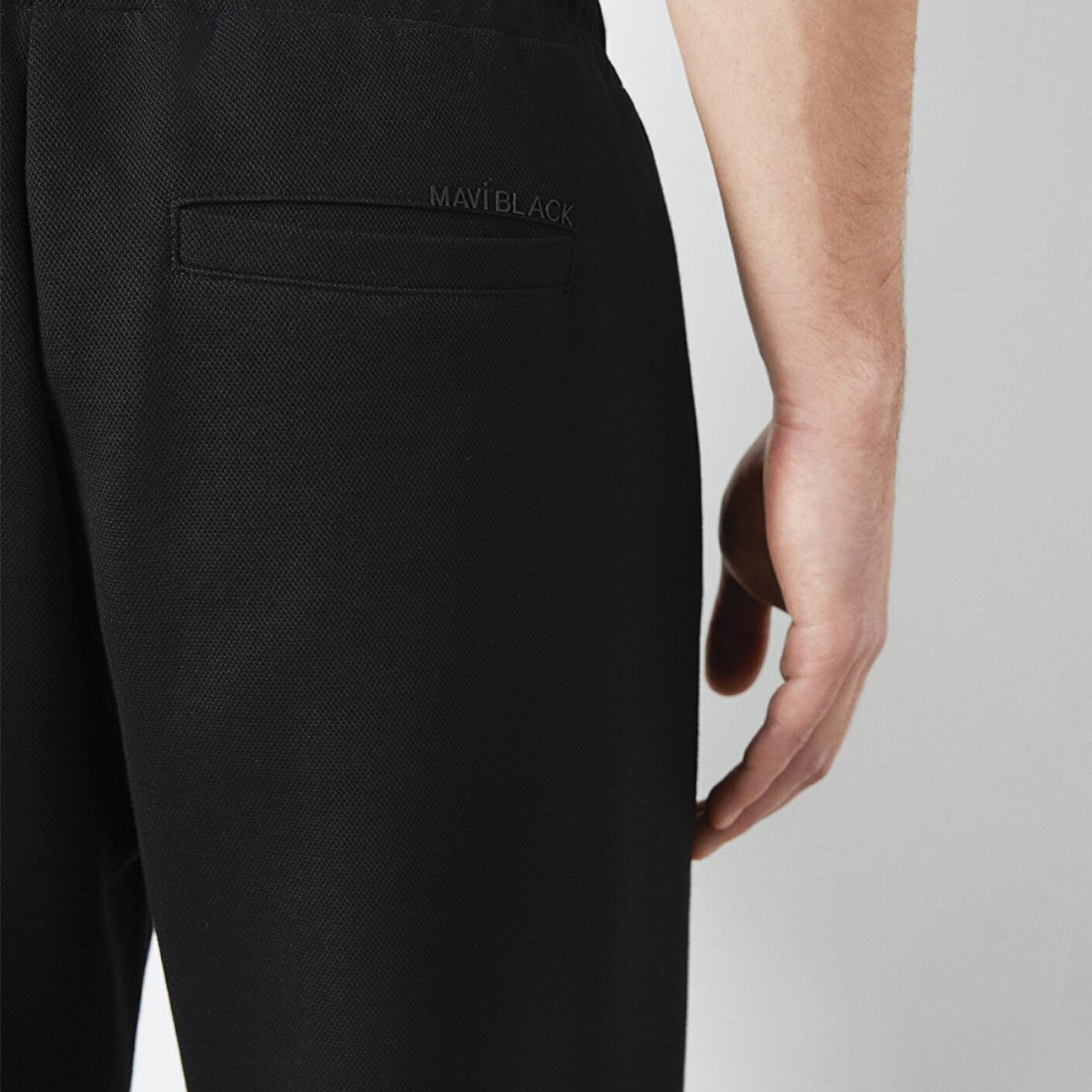 Mavi Siyah Pantolon 0010563-900