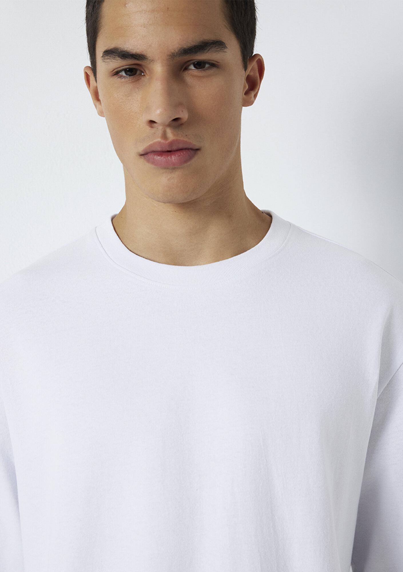 Mavi Uzun Kollu Beyaz Basic Tişört Loose Fit / Bol Rahat Kesim 0613170-620