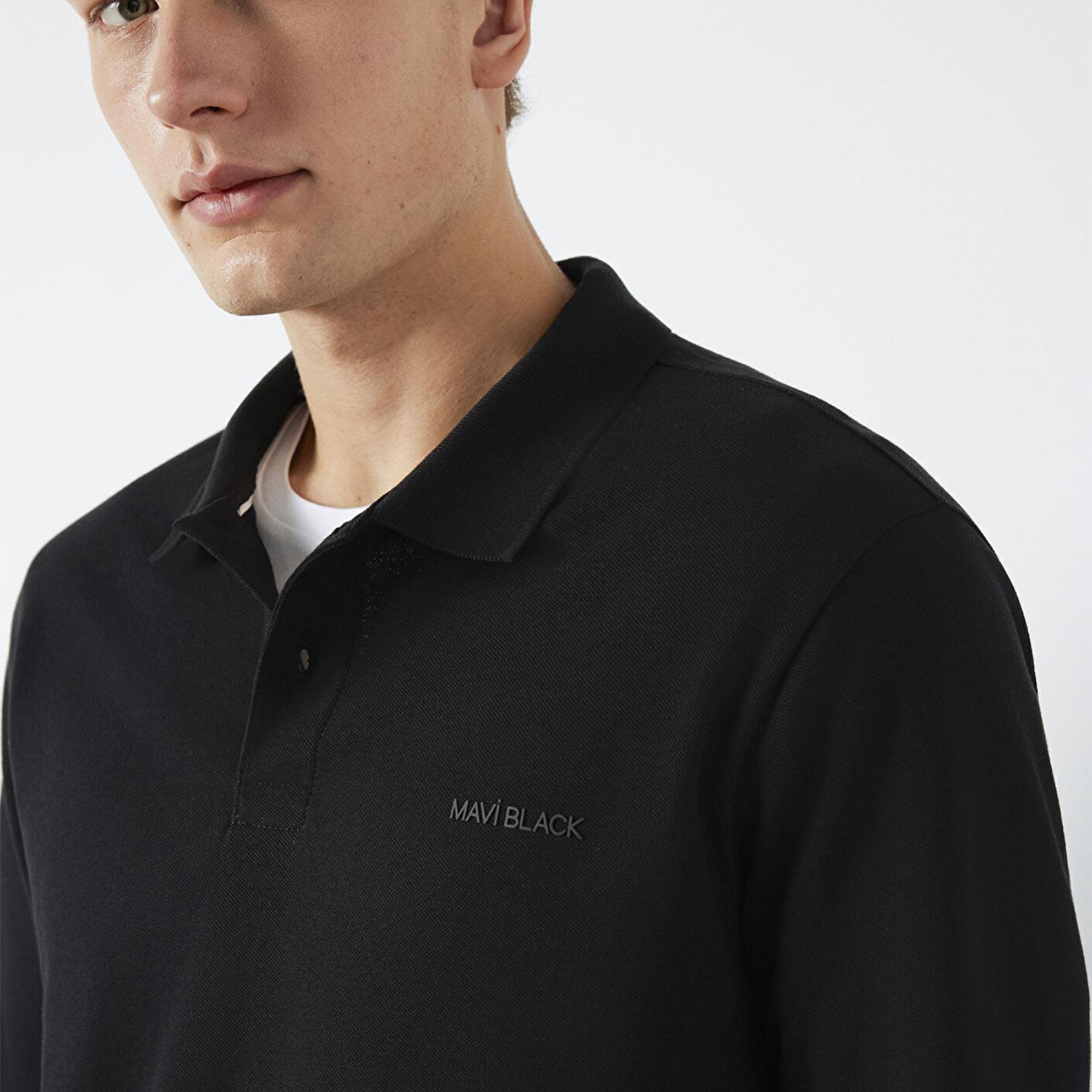 Mavi Mavi Black Uzun Kollu Siyah Polo Tişört Regular Fit / Normal Kesim 0613154-900