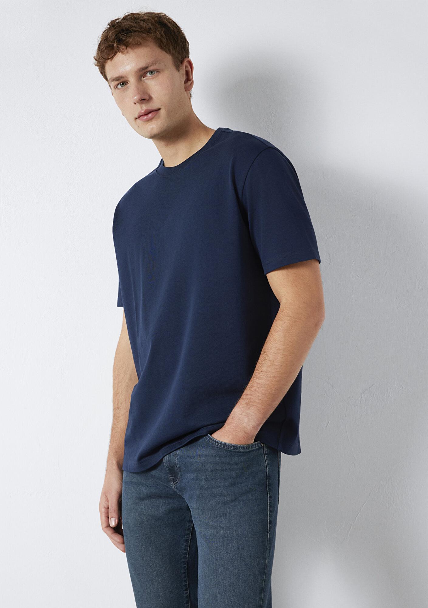 Mavi Bisiklet Yaka Lacivert Basic Tişört Loose Fit / Bol Rahat Kesim 0611596-70497