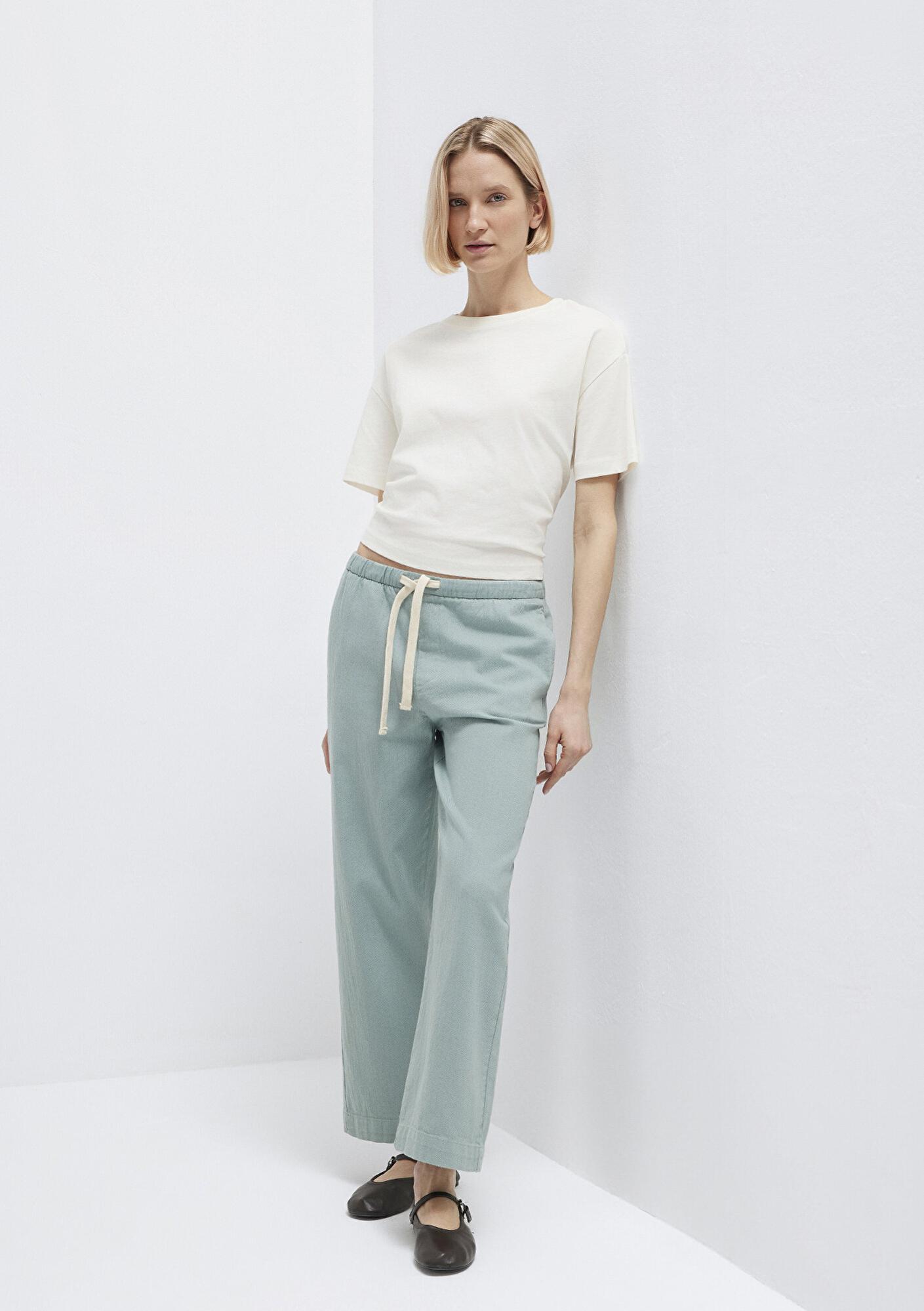 Mavi Bağcık Detaylı Yeşil Pantolon 1011203-70113