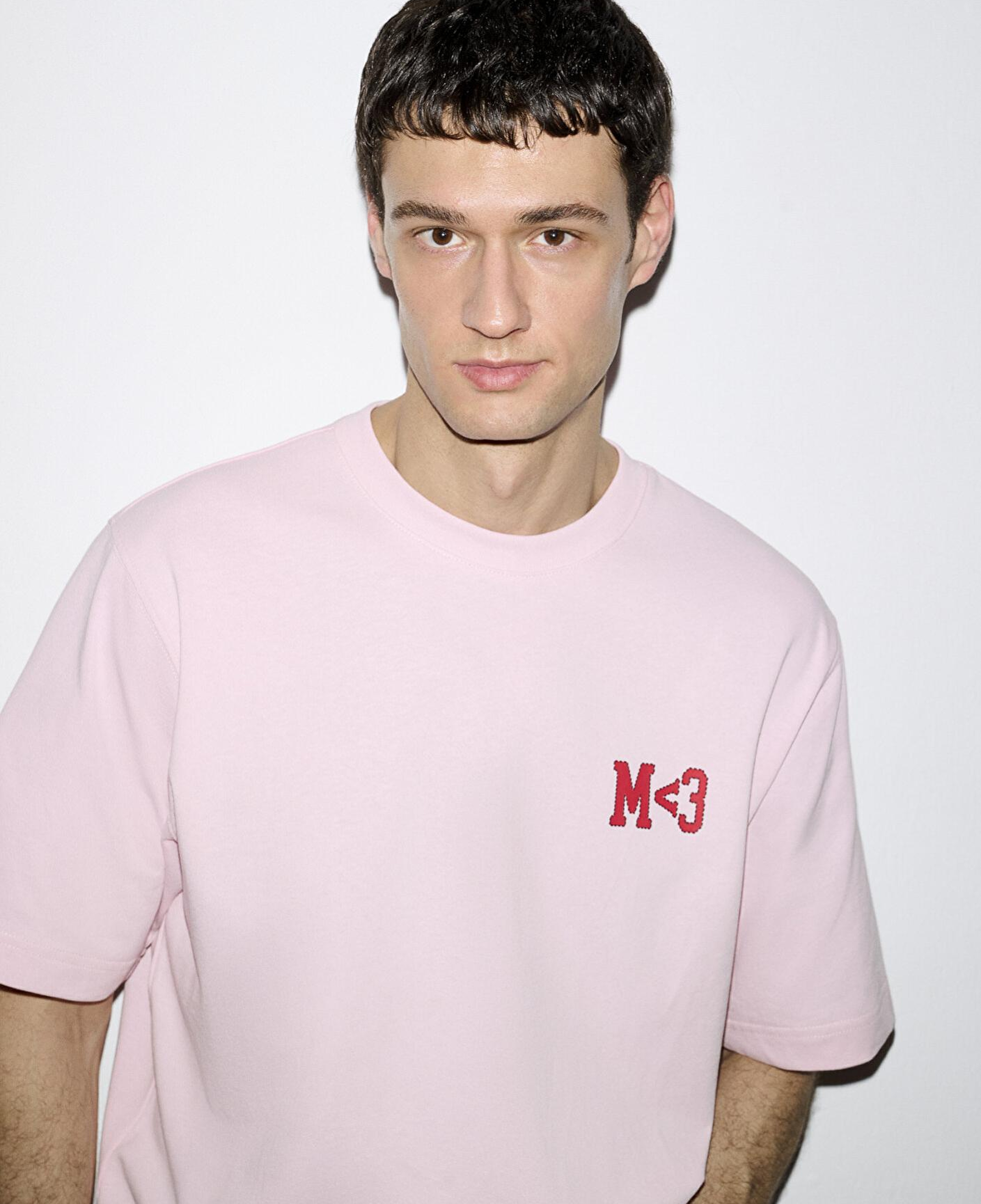 Mavi M Kalp Baskılı Pembe Tişört Relaxed Fit / Rahat Kesim 0613252-91467