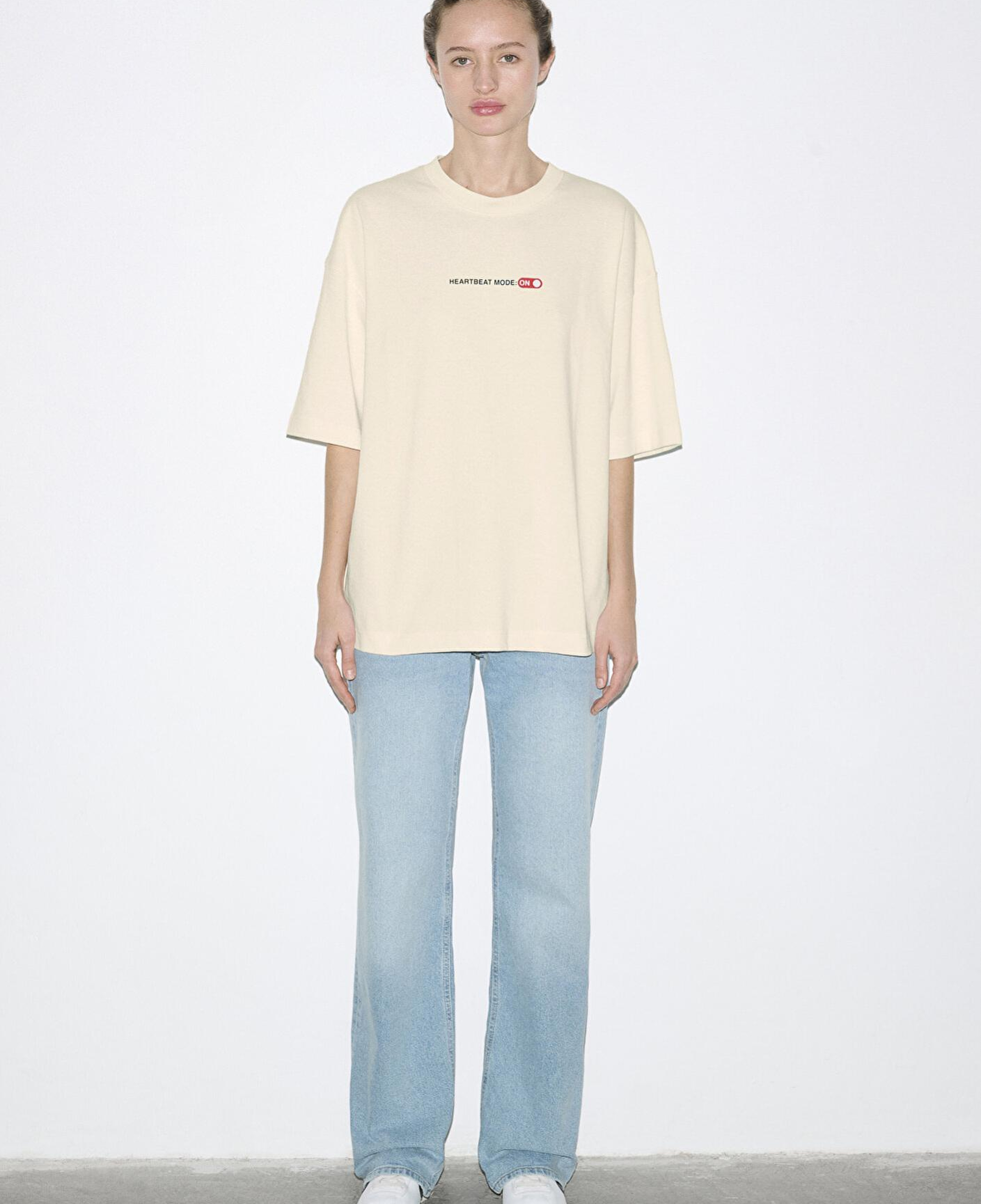 Mavi Heartbeat Mode On Baskılı Ekru Tişört Oversize / Geniş Kesim 0613254-83043