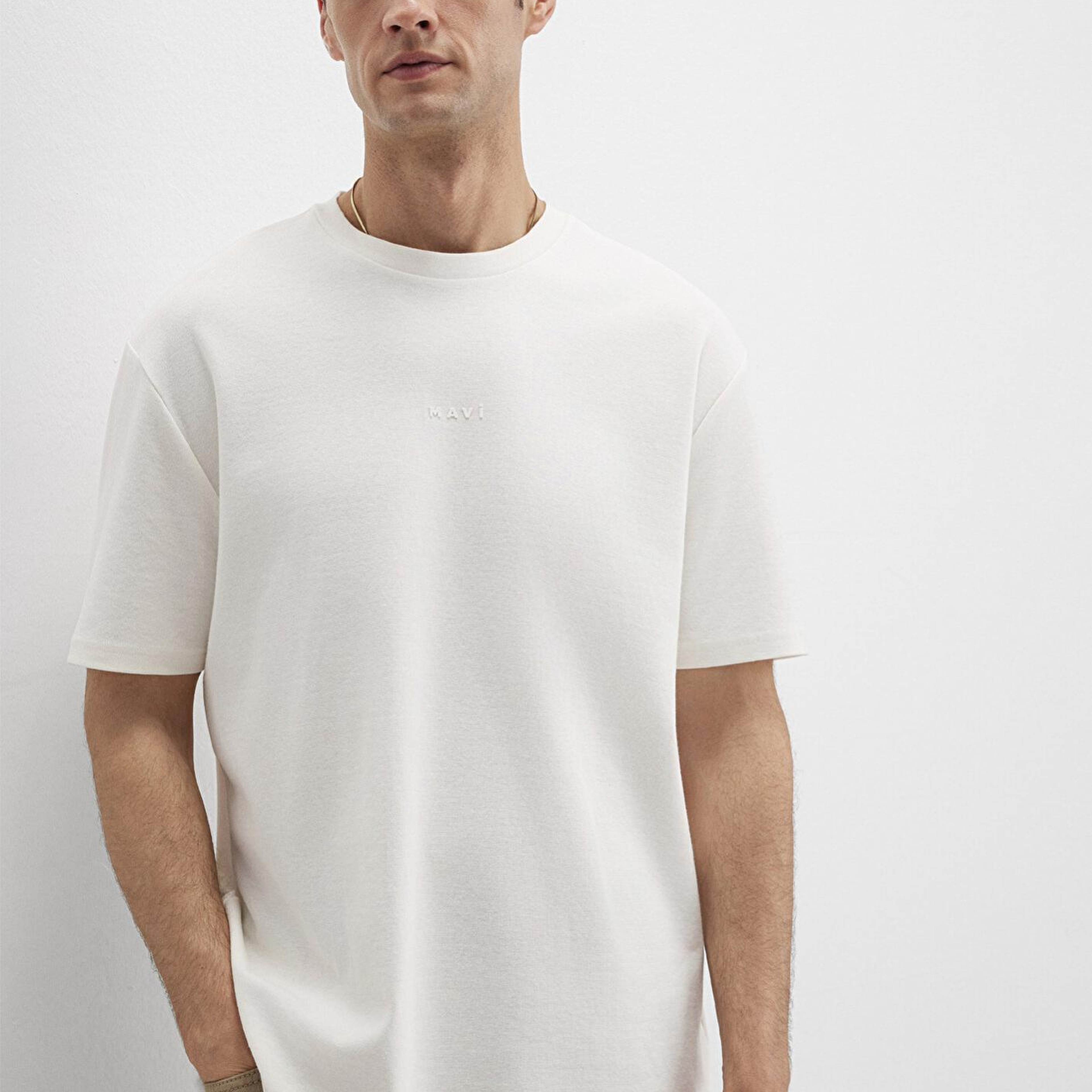 Mavi Mavi Logo Baskılı Ekru Tişört Loose Fit / Bol Rahat Kesim 0613250-70057