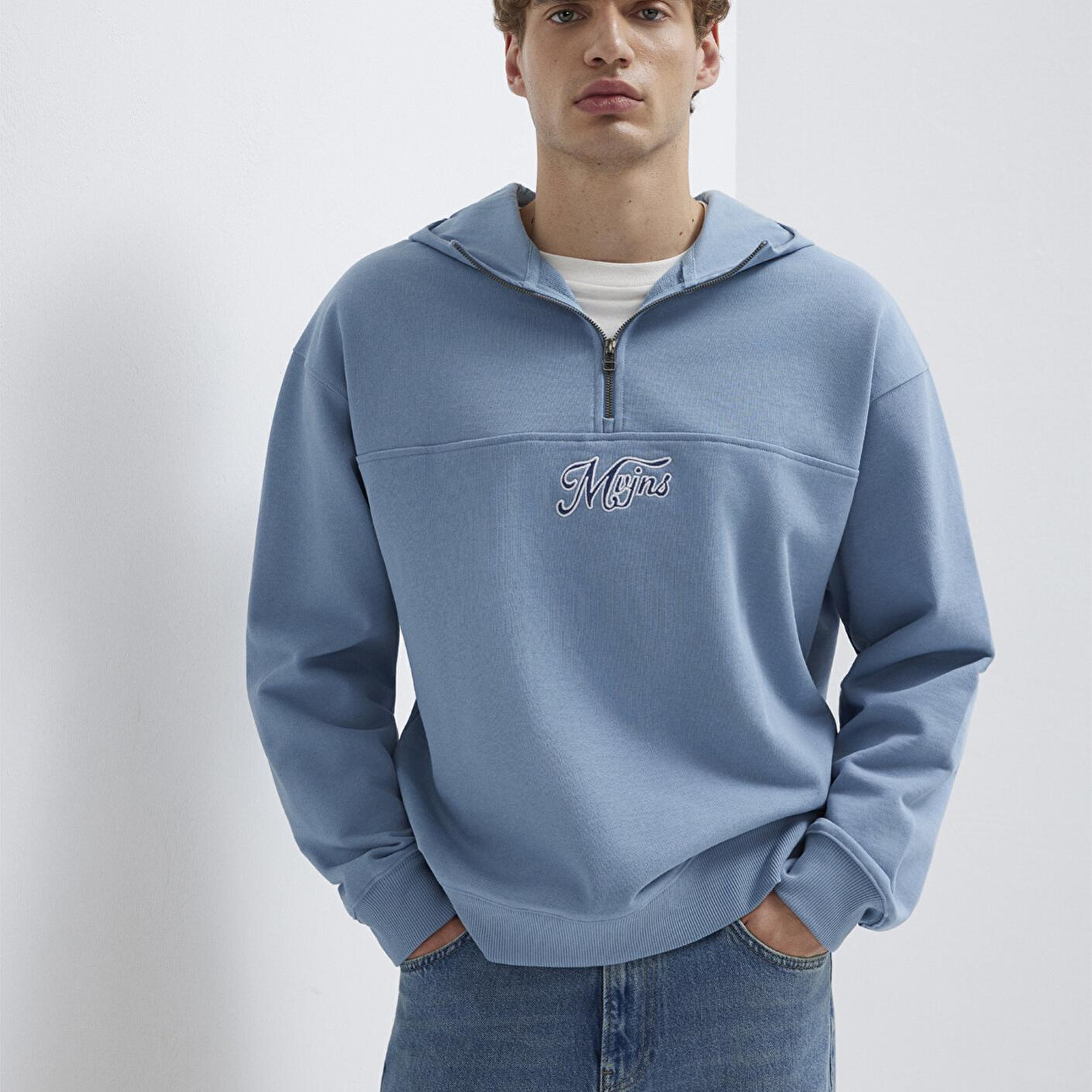Mavi MVJNS Nakışlı Yarı Fermuarlı Mavi Sweatshirt 0S10543-86998